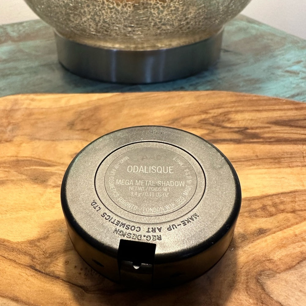 MAC COSMETICS - tested/used - MEGA METAL - odalisque