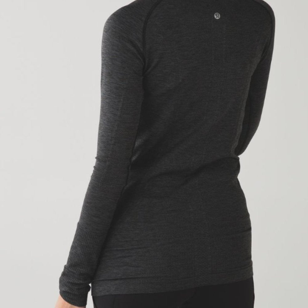 (1662) ๐ LULULEMON RUN: Swiftly Tech Long Sleeve Crew