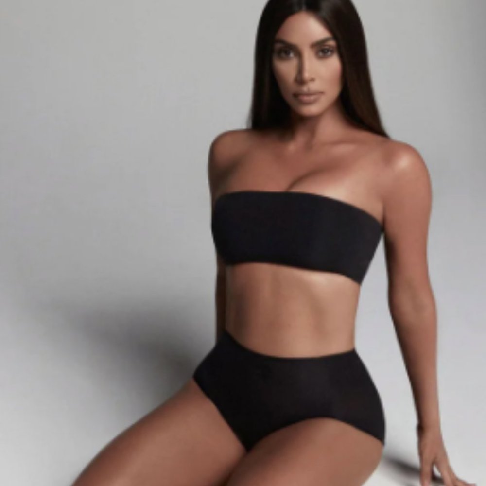 (MANY) SKIMS NWT FITS EVERYBODY BANDEAU ** COCOA Sz L