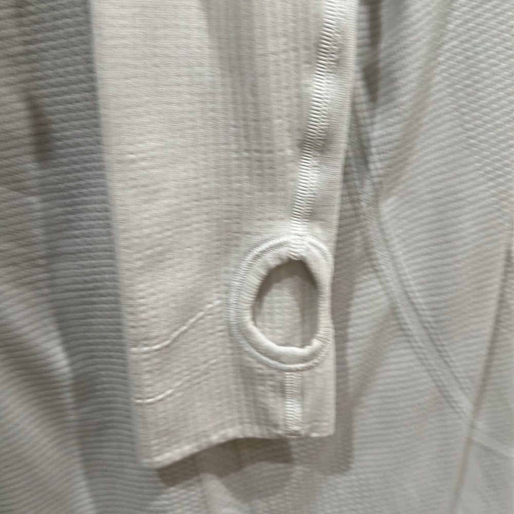 (6029) ๐ LULULEMON RUN: Swiftly Tech Long Sleeve Crew Sz 8 WHITE VGUC