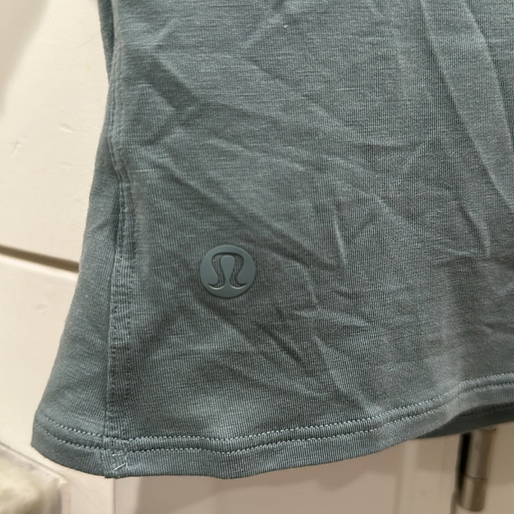 (6115) LULULEMON Round Trip Short Sleeve Sz 10 *LOVED