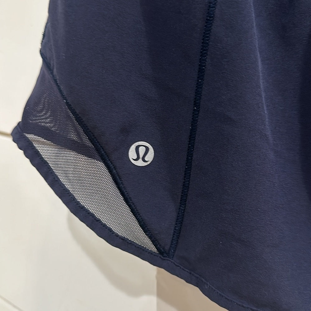 (6366) Lululemon Hotty Hot Short II *2.5" Jin MIDNIGHT NAVY Sz 10