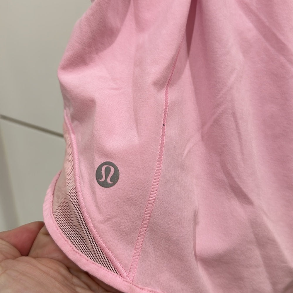 (6367) Lululemon Hotty Hot Short II *2.5" Jin MIAMI PINK Sz 10