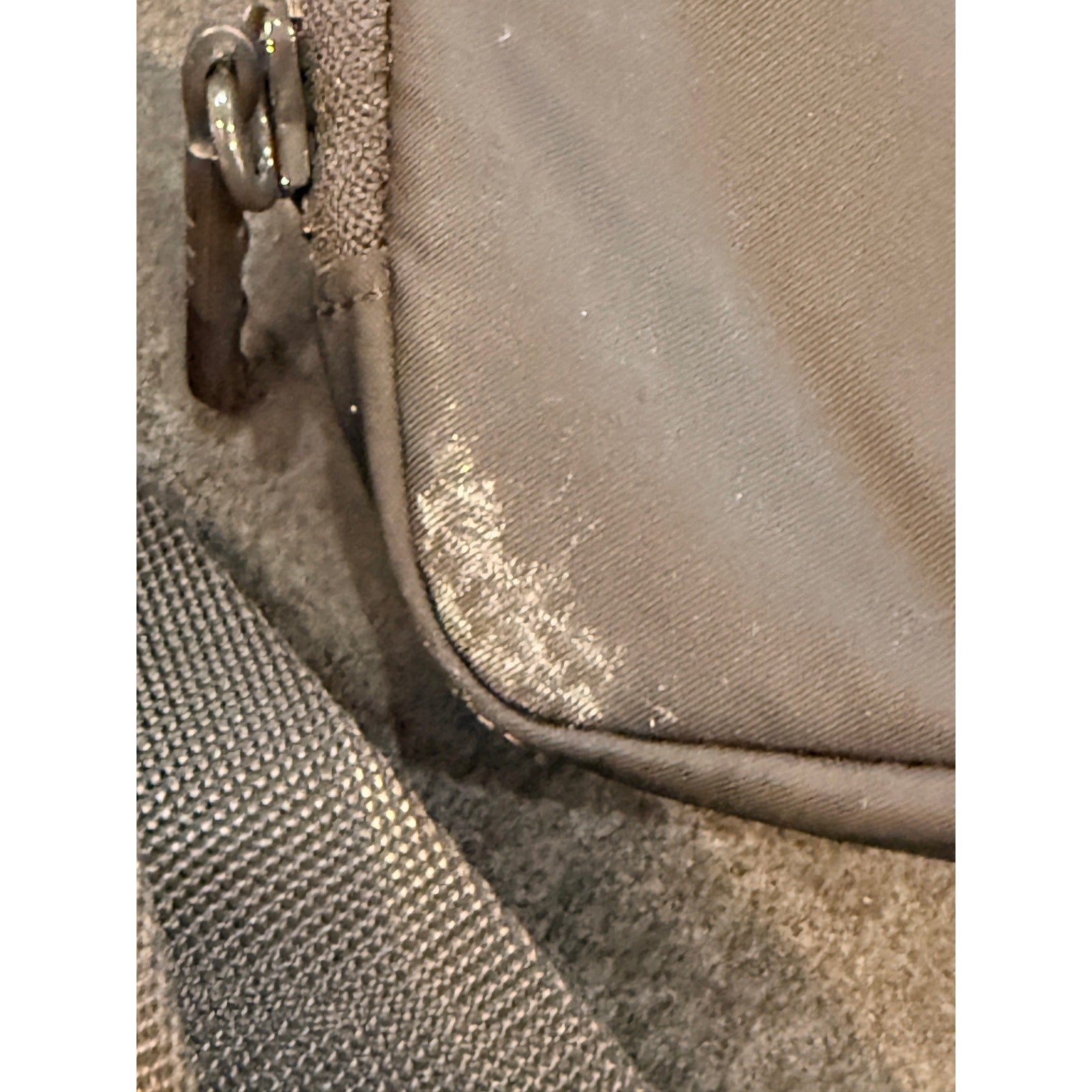 0087 LULULEMON EASY ACCESS CROSSBODY **FLAW
