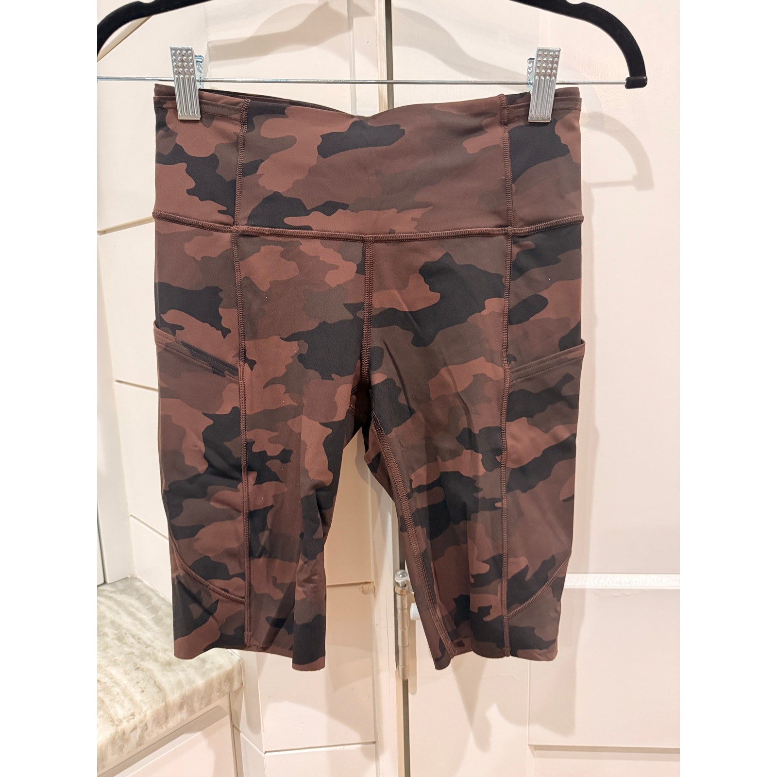6714 LULULEMON Fast and Free Short 10" Incognito Camo Multi Grey Sz 6