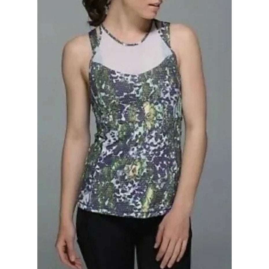 6575 NWT Lululemon Running In The City Tank *VERY RARE Sz 4 *Vintage