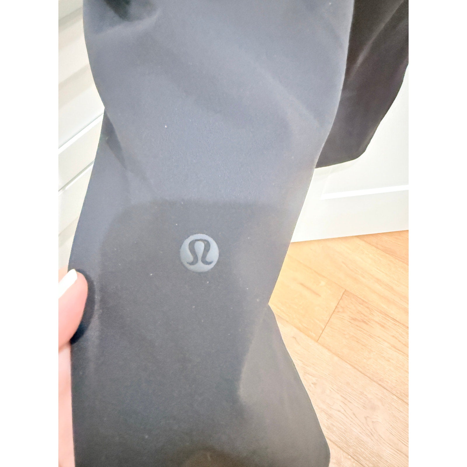 363 LULULEMON On The Fly Pant in Black in Sz 6