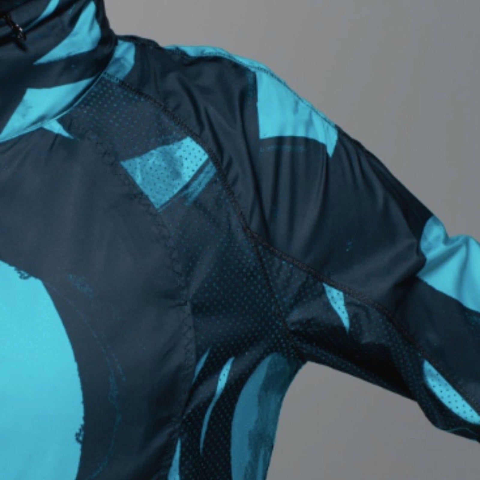 (2175) LULULEMON Back Pack It Jacket Sz 8 **LOVED**