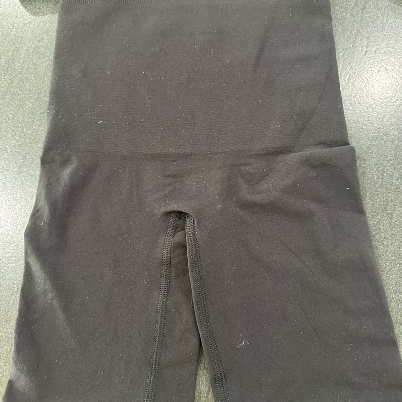 (2450) SKIMS SEAMLESS SCULPT HIGH-WAISTED SHORTS - ONYX Sz XXS/XS