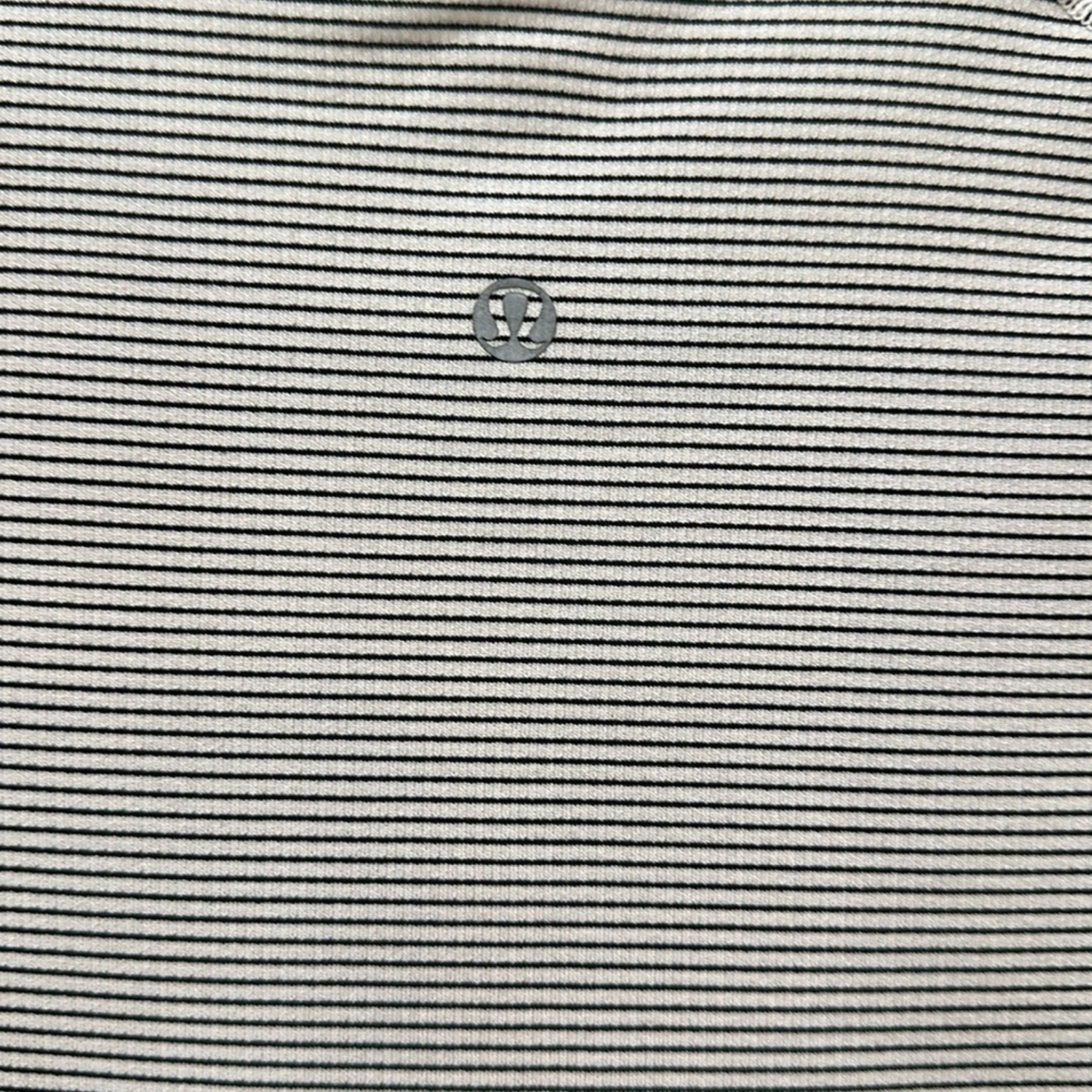 (6085)  🍋 LULULEMON RUN: Swiftly Tech Short Sleeve Crew Sz 6 **LOVED *ST…