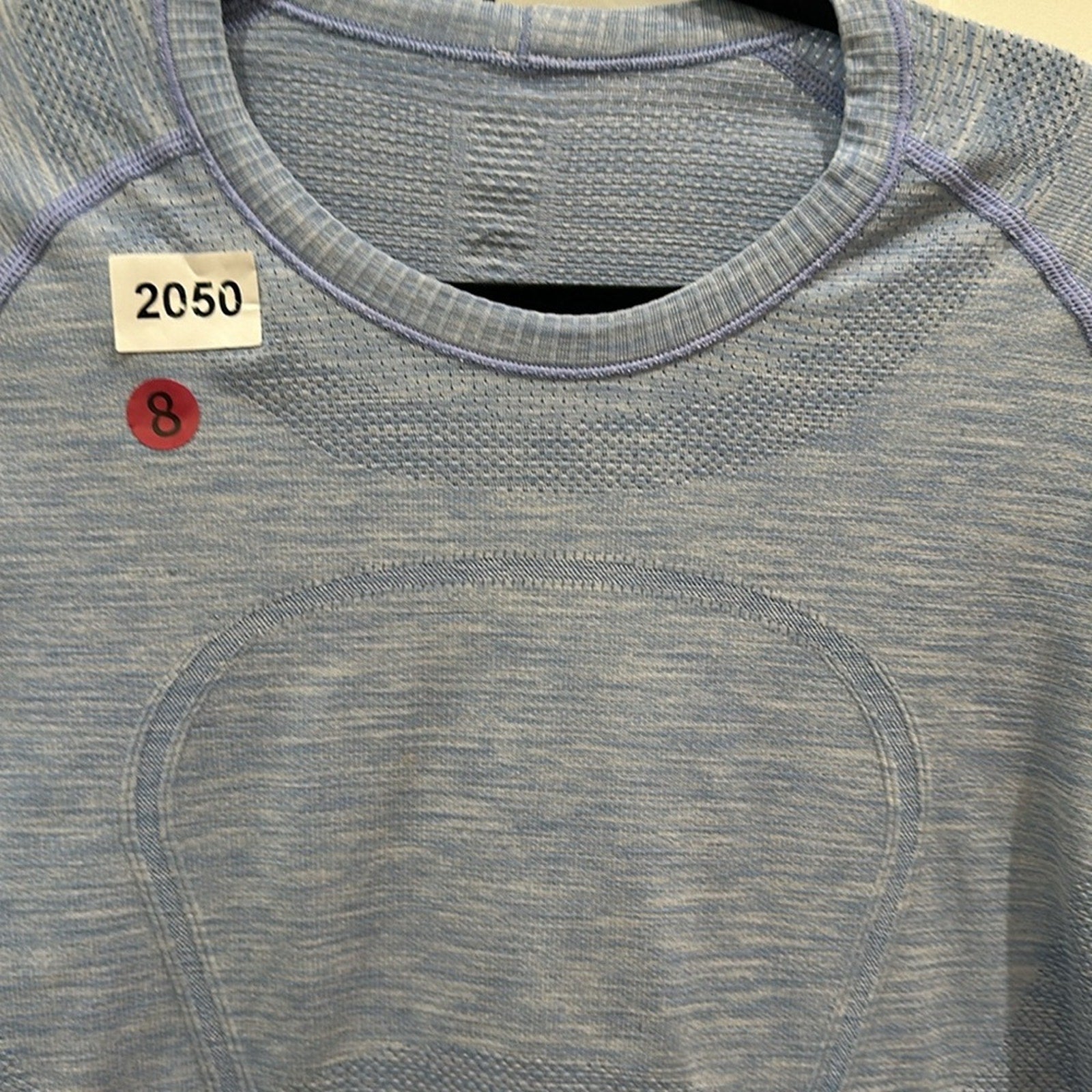 2050 - LULULEMON RUN: Swiftly Tech Long Sleeve Crew Sz 8