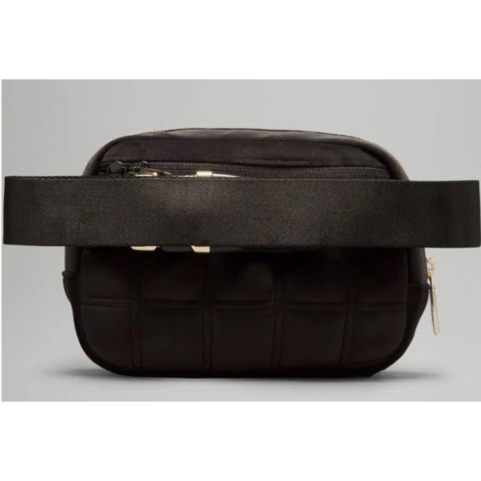 2321 NWT LULULEMON EVERYWHERE Belt Bag 1L Plush Fleece
