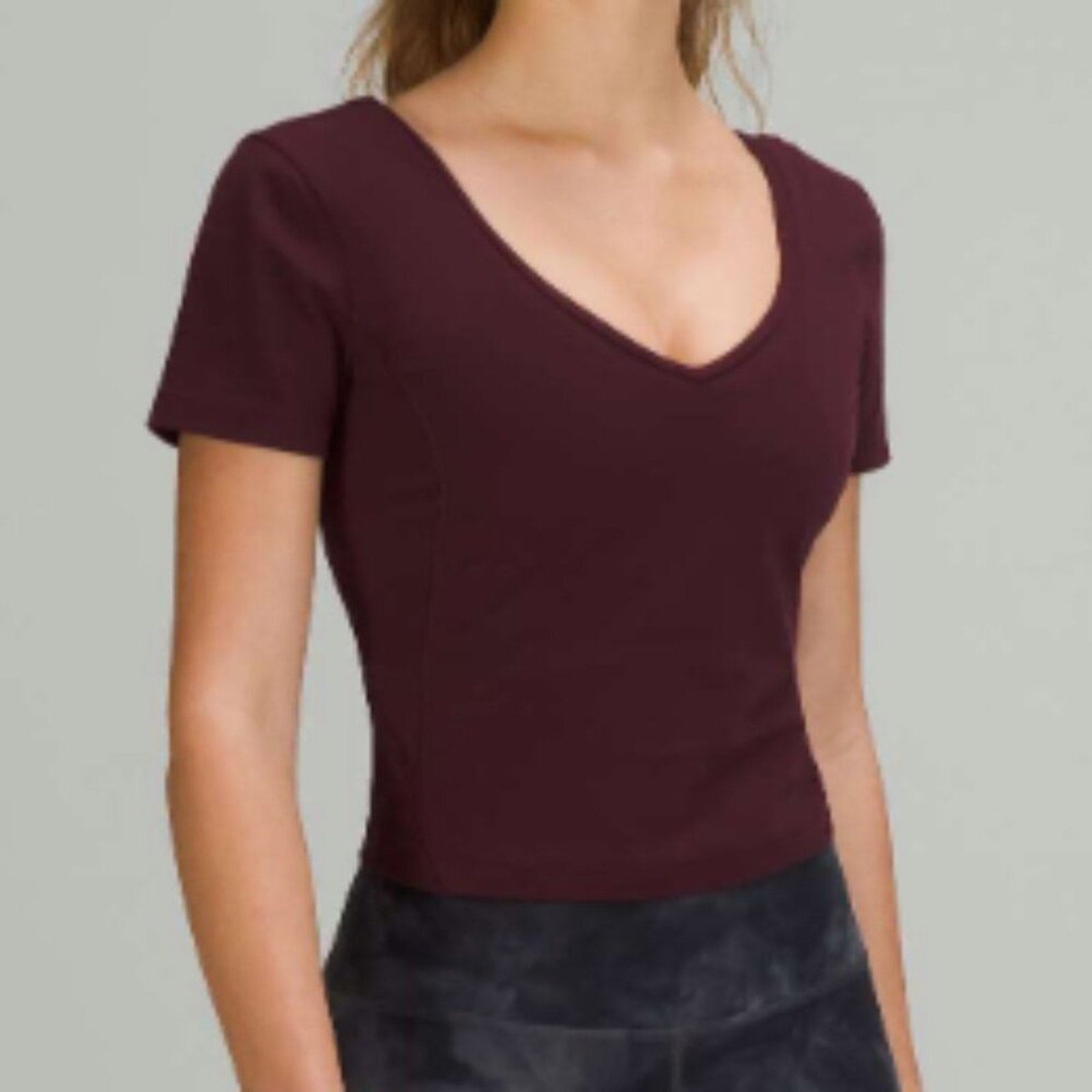 (6187) 🍋  LULULEMON ALIGN TEE P2P=18" Sz 10/12 *EUC in CASISS