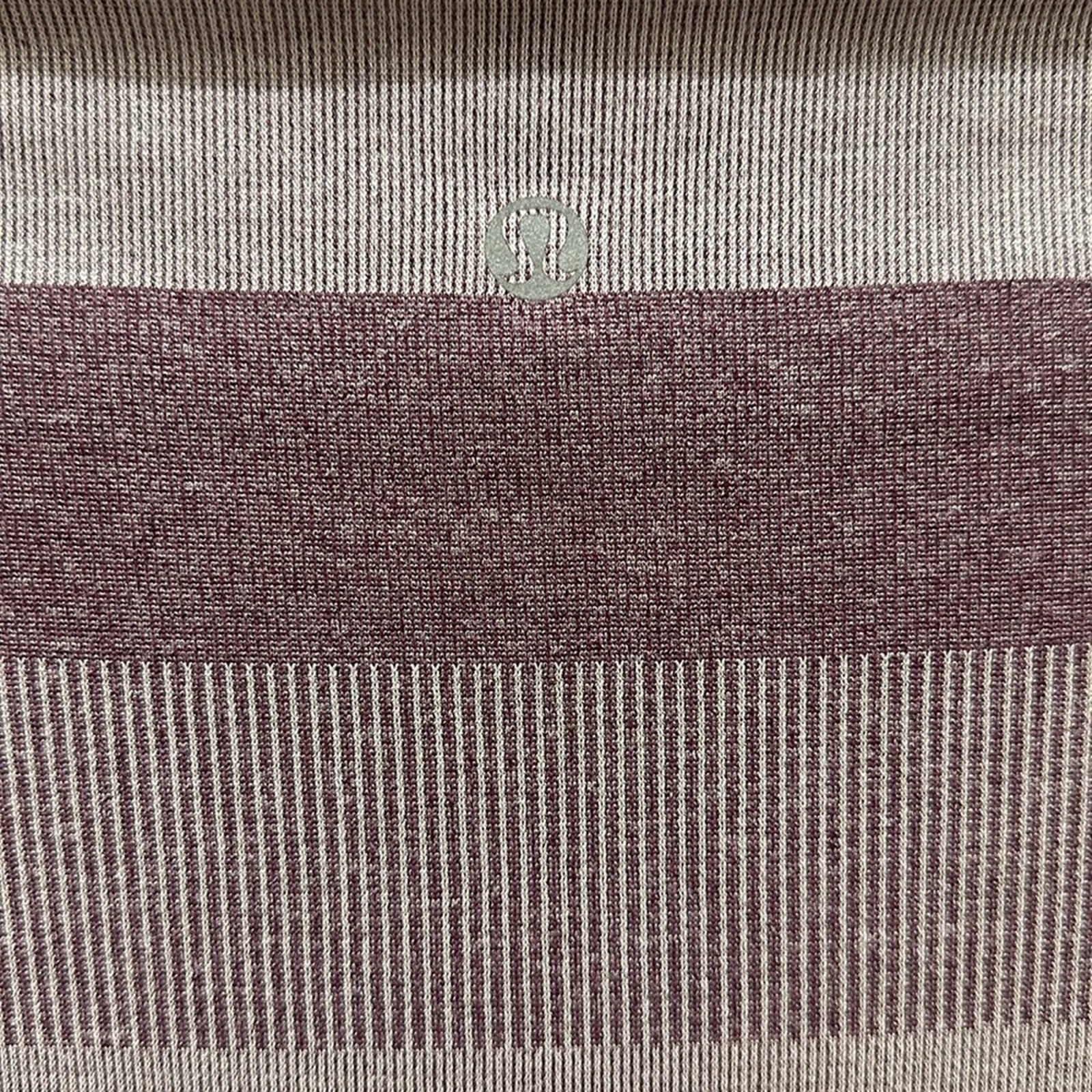 6094 - LULULEMON RUN: Swiftly Tech Long Sleeve Crew Sz 8 *GUC