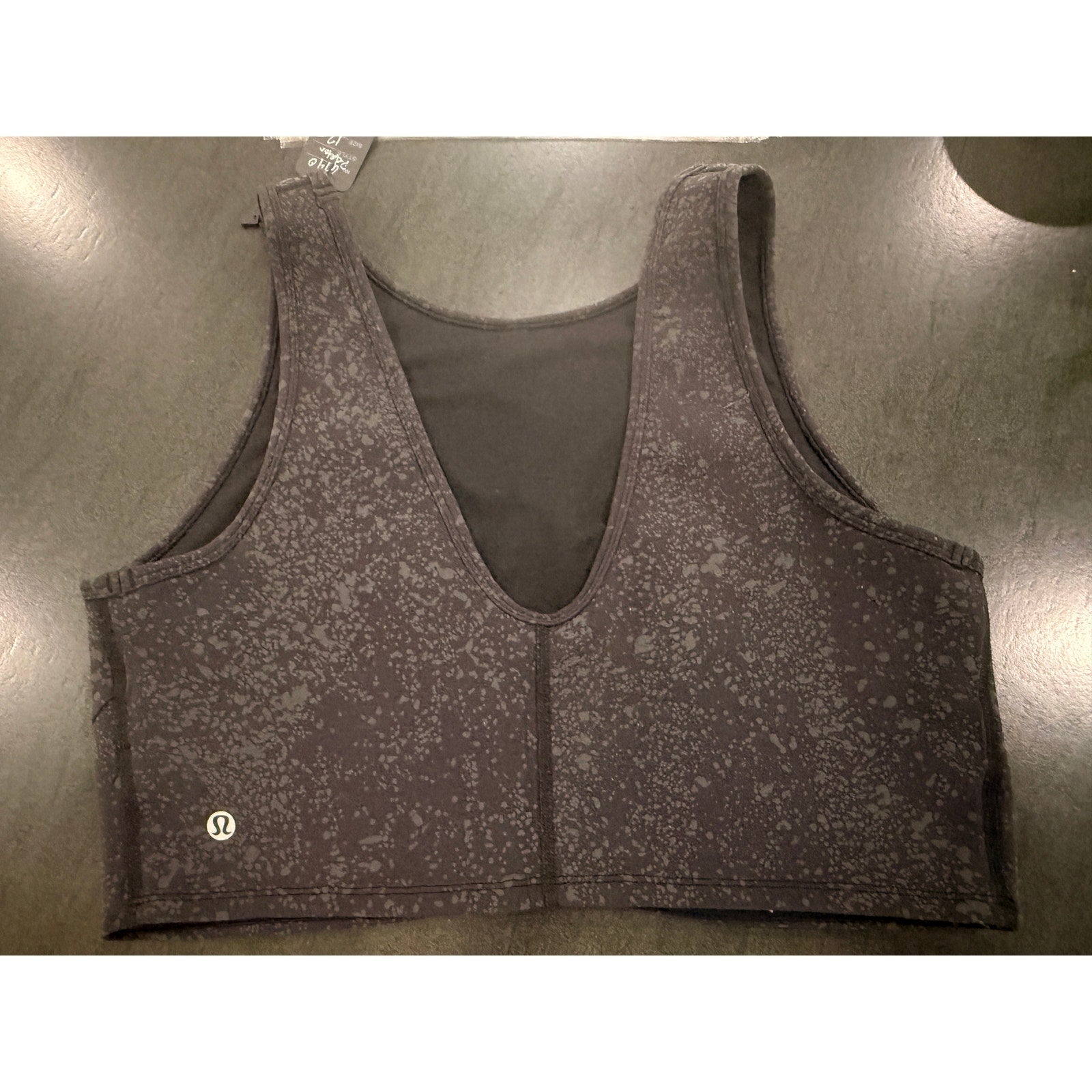 6740 - Lululemon x Peloton Energetic Edge Cropped Tank Black Sz 12