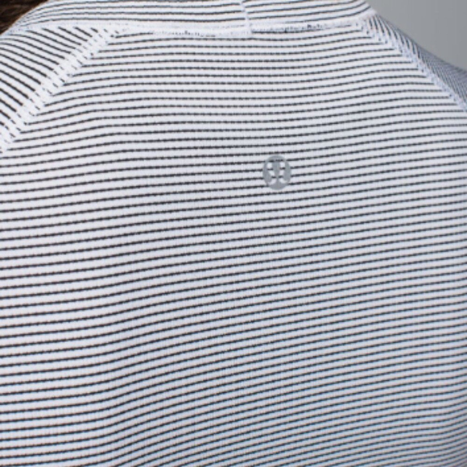 (6014)  🍋 LULULEMON RUN: Swiftly Tech Short Sleeve *Stripe Sz 12