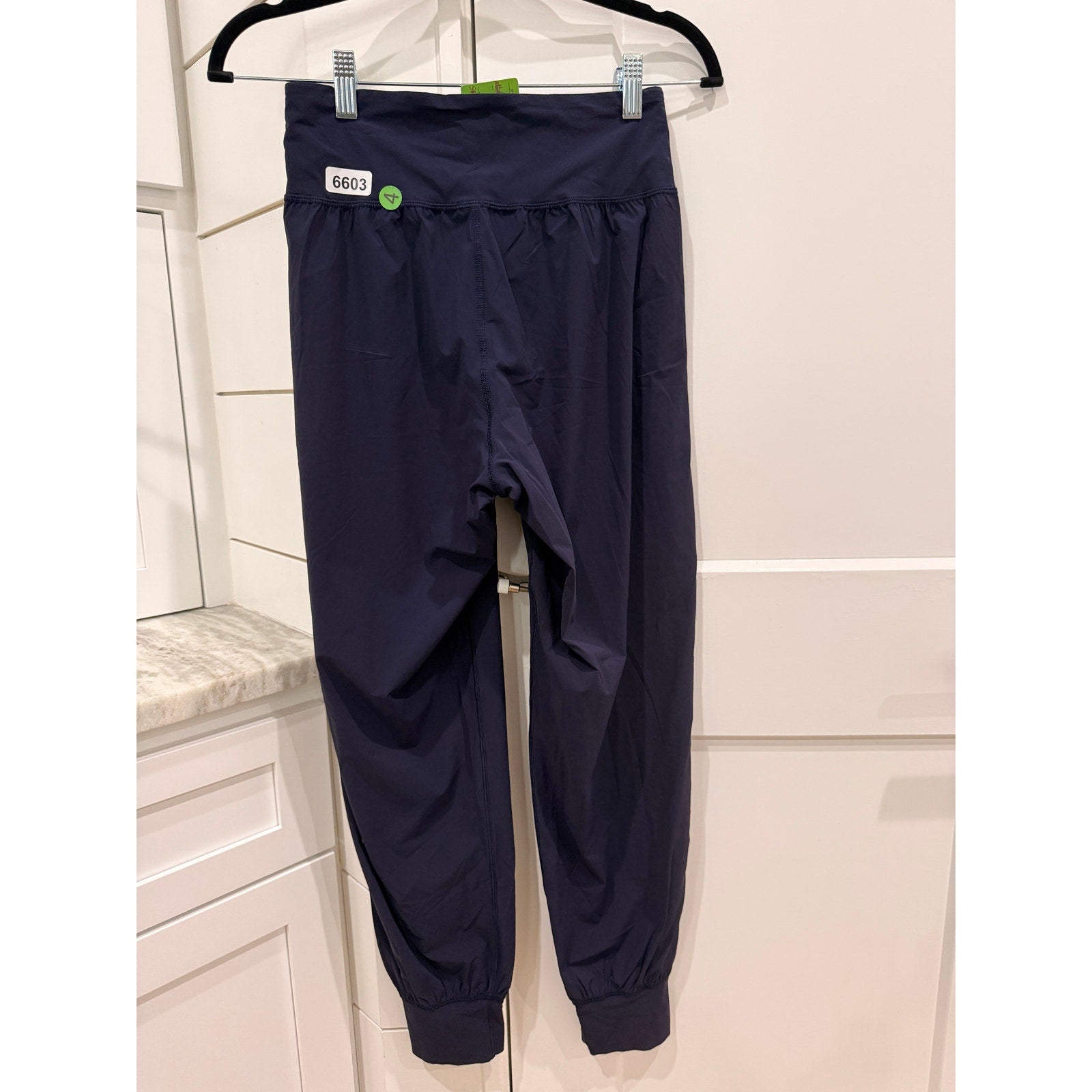 Sun Setter Jogger (28") Midnight Navy Sz 6 *LOVED EUC