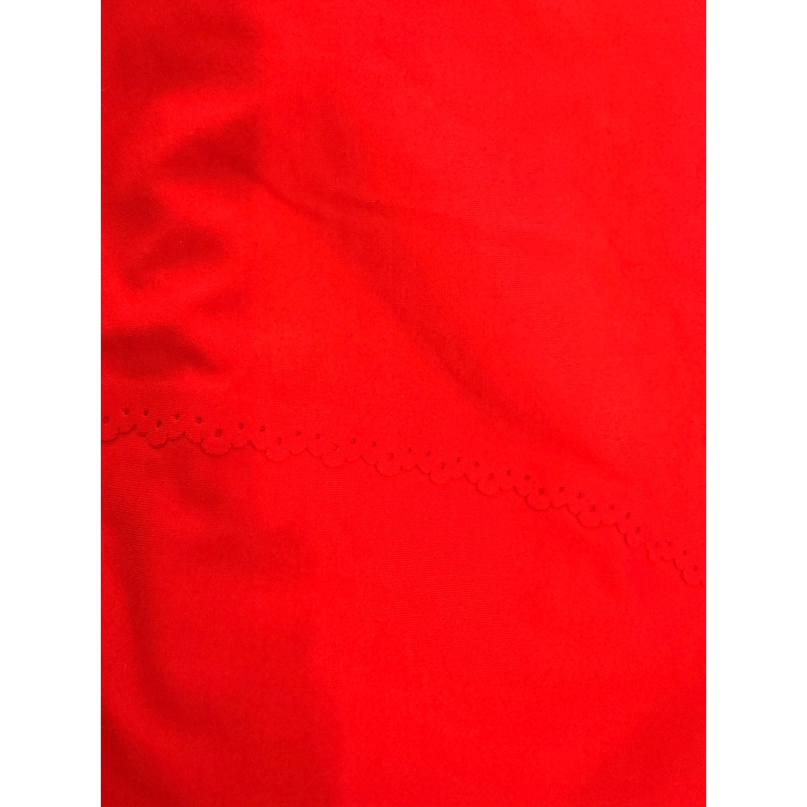 6738 - Lululemon Fast As Light Bra True Red Sz 10