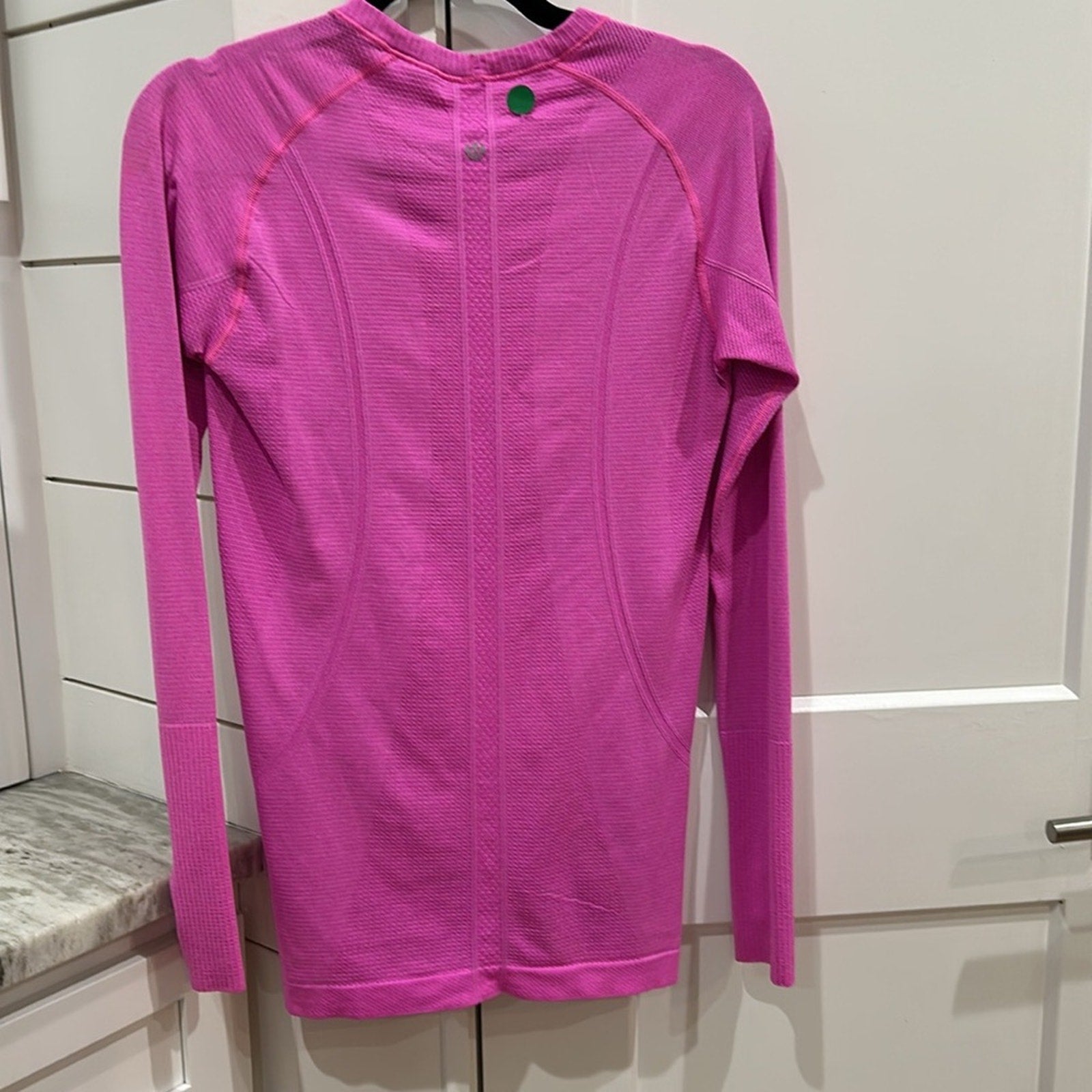 (6046)  🍋 LULULEMON RUN: Swiftly Tech BREEZE Long Sleeve Crew Sz 8 *UC