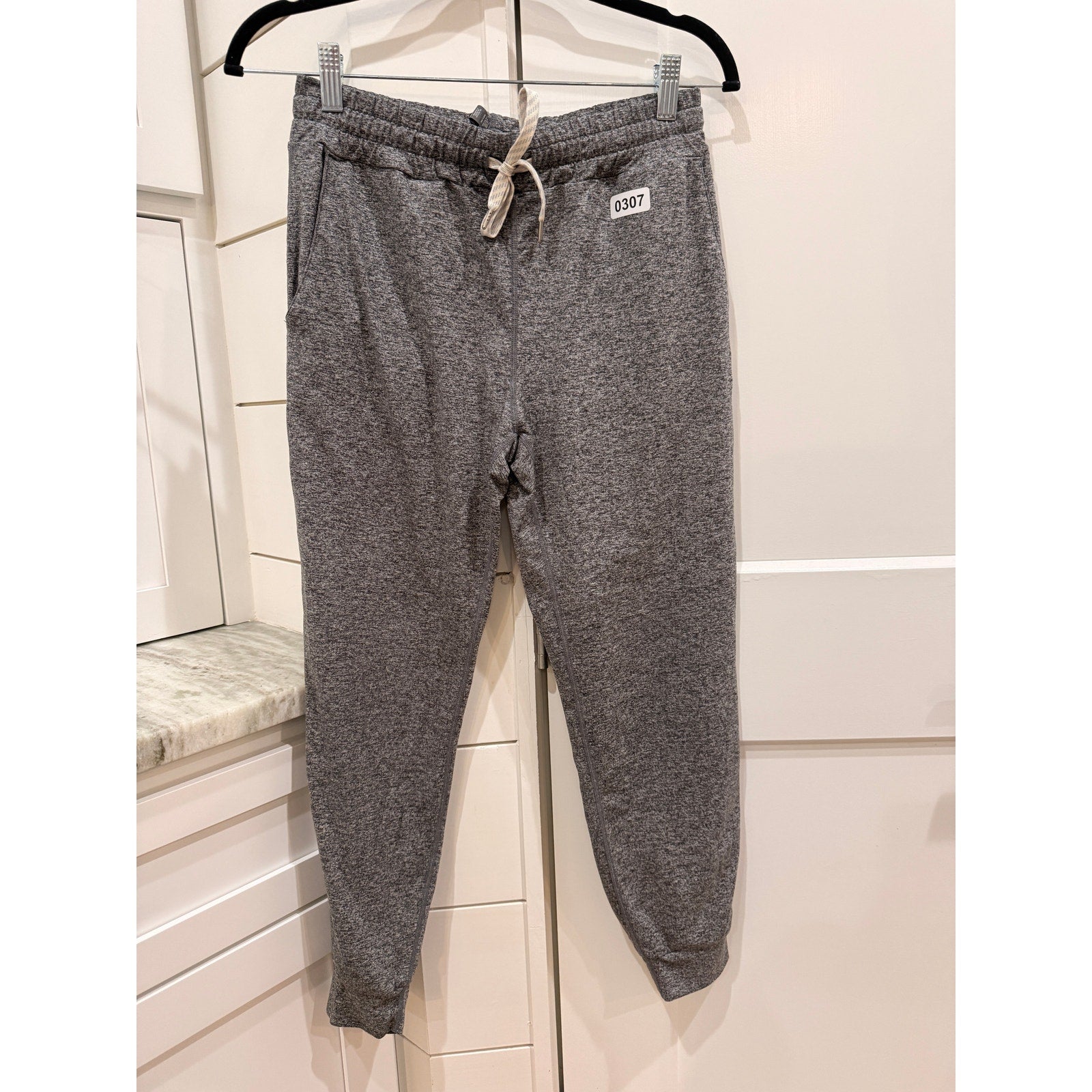 0307 VUORI Performance Jogger in GRAY in SMALL