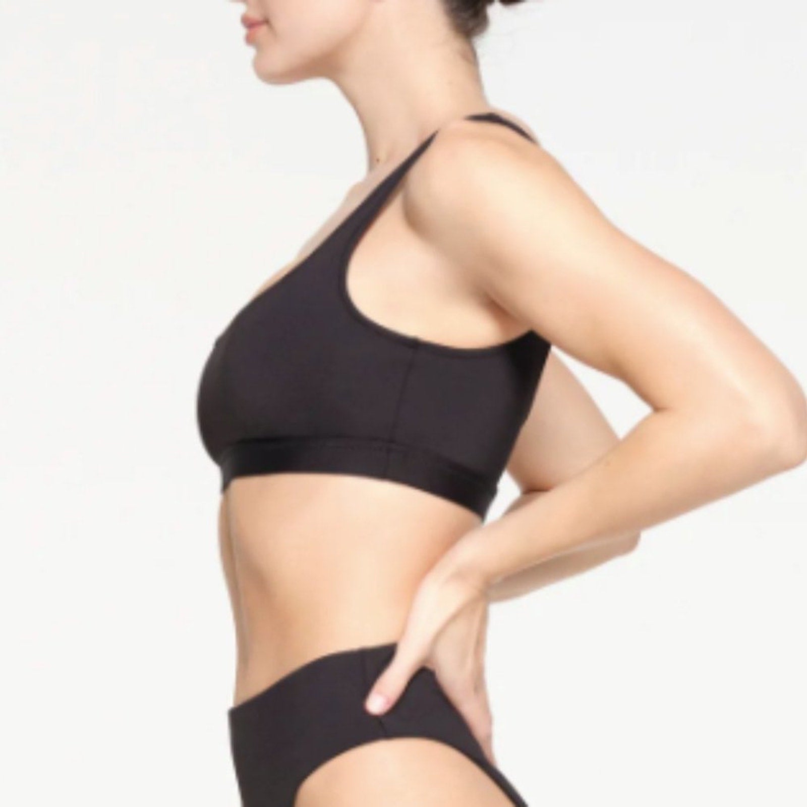 (2465) SKIMS NWT SWIM TANK BIKINI TOP in ONYX Sz XL *SOLD OUT