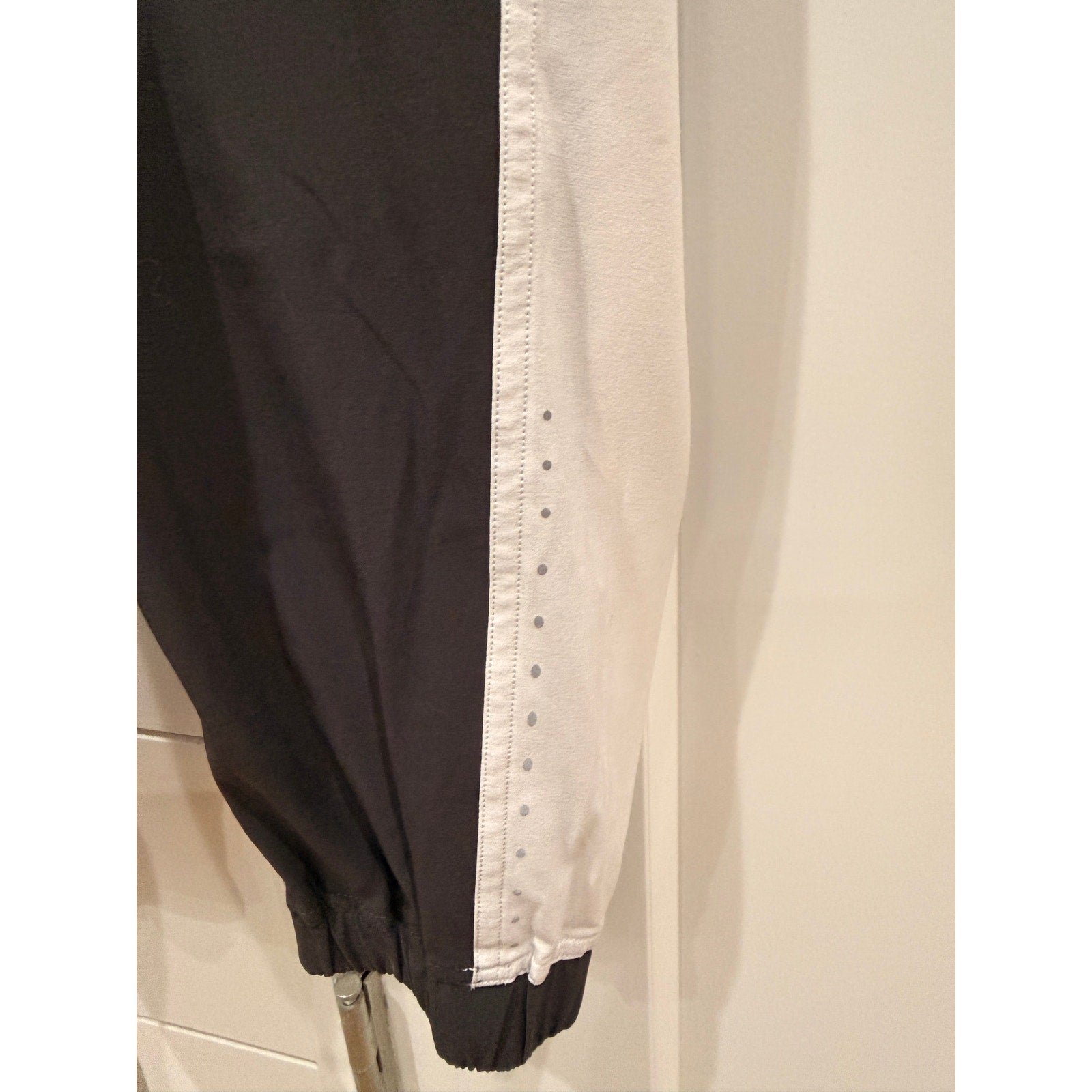 347 LULULEMON  Adapted State High-Rise Jogger: Colourblock Black / White Sz 6