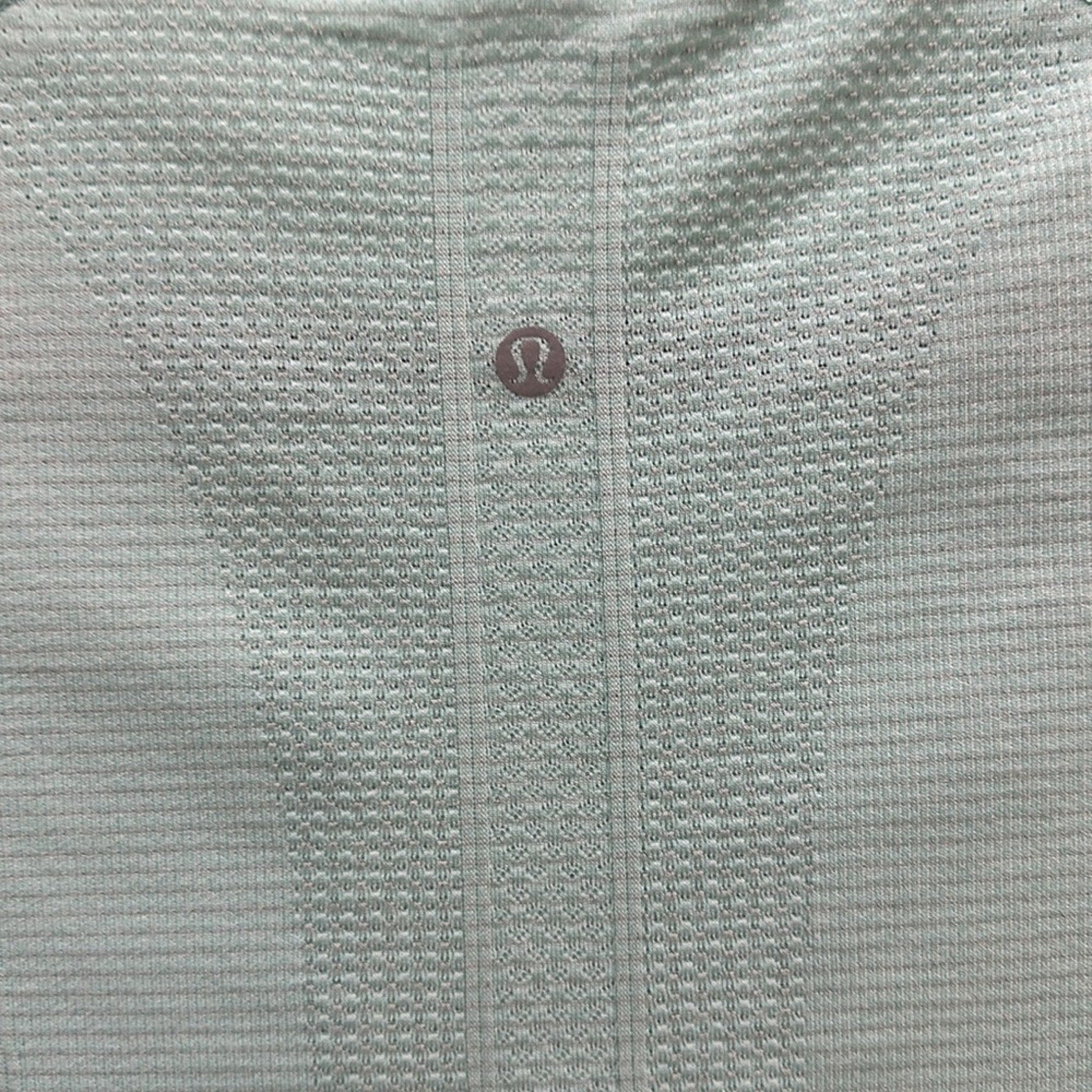 6037 - LULULEMON RUN: Swiftly Tech Long Sleeve Crew Sz 8