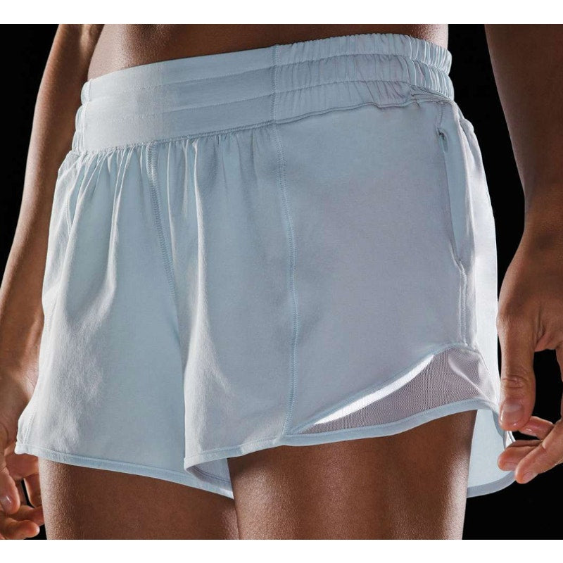 6584 Lululemon Hotty Hot Low-Rise Lined Short 4" Powder Blue Sz. 6