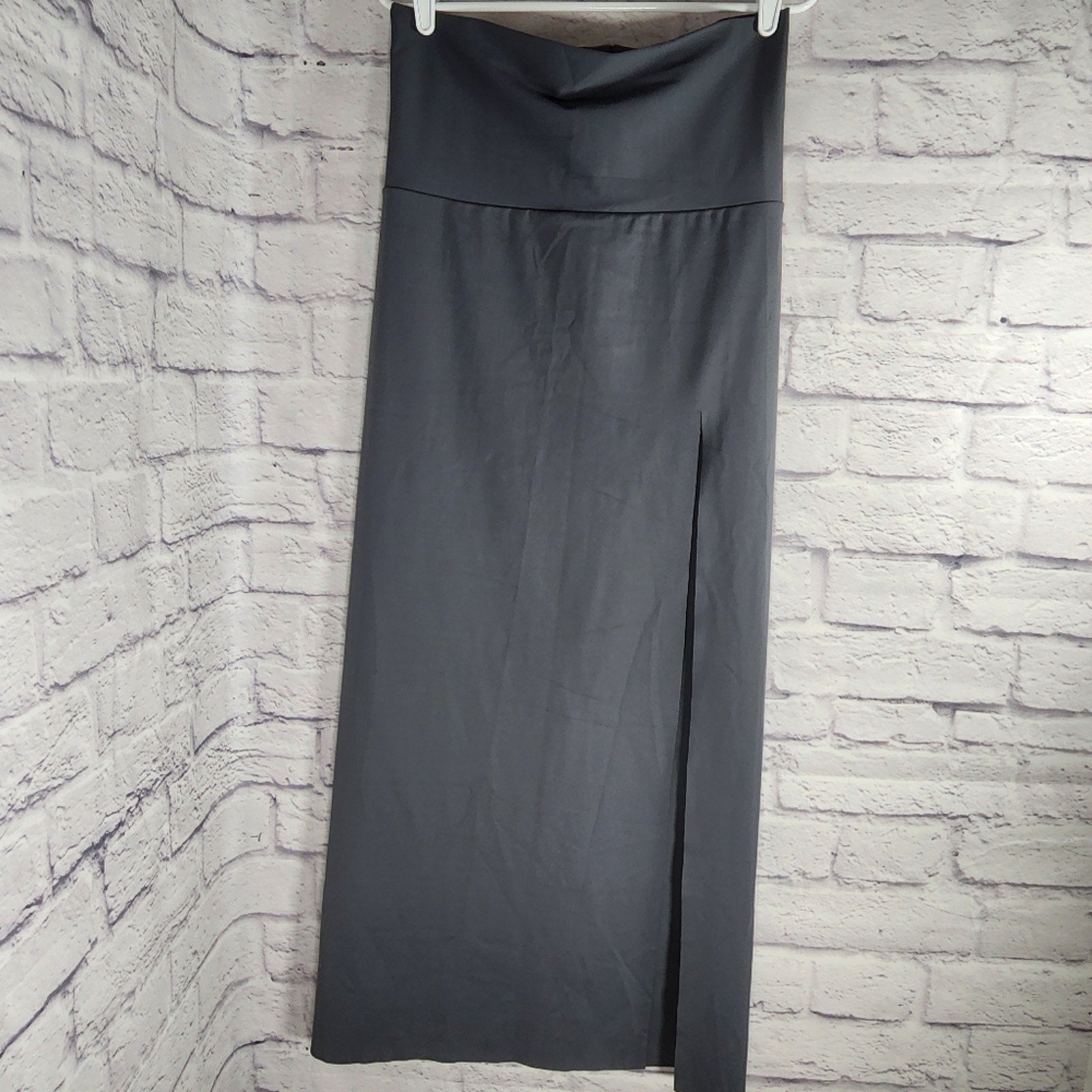 SKIMS SHAPING SWIM LONG SKIRT/ GUNMETAL/ LARGE/ NWT