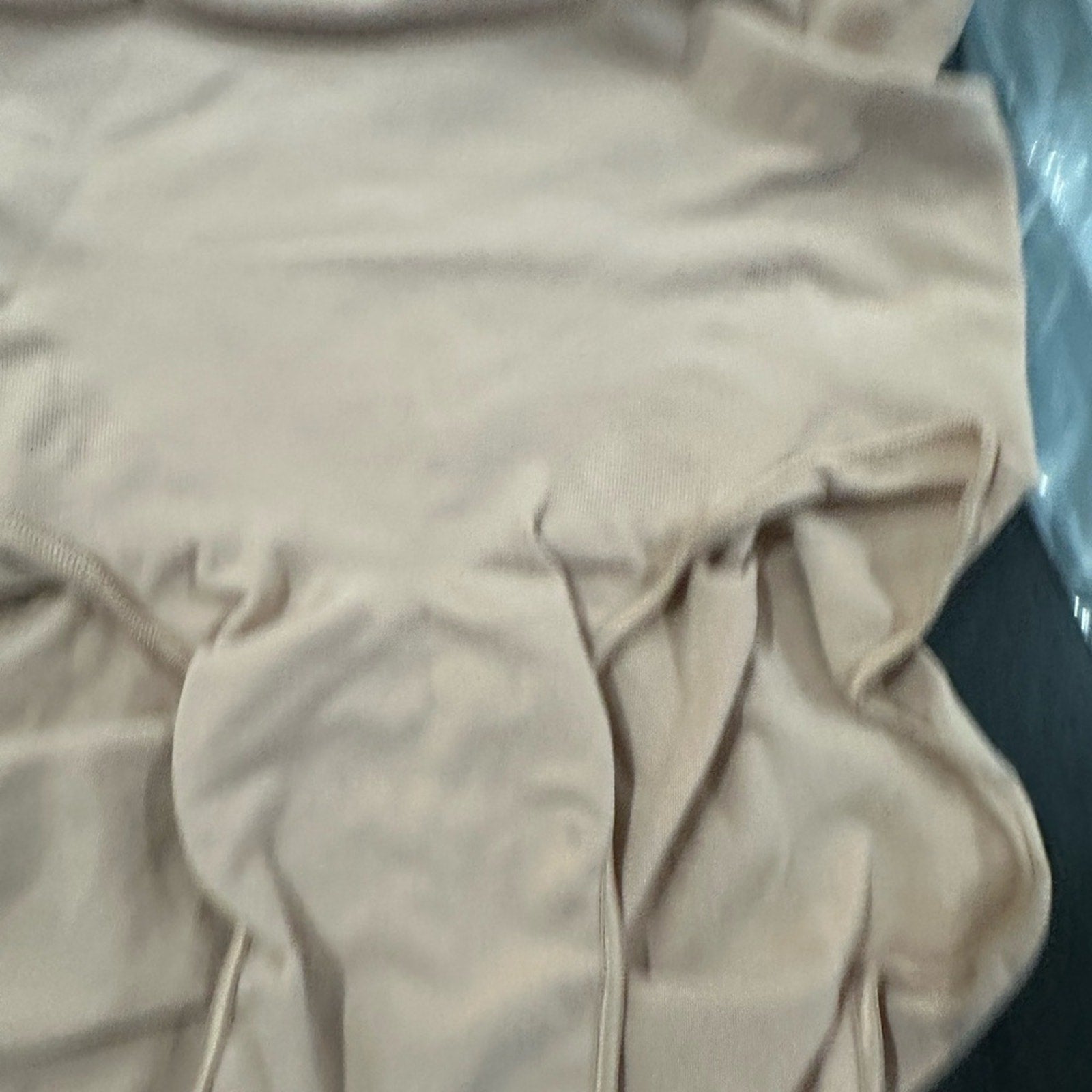 (1191) NWOT SKIMS SEAMLESS SCULPT MID-WAISTED BRIEF - CLAY in XL
