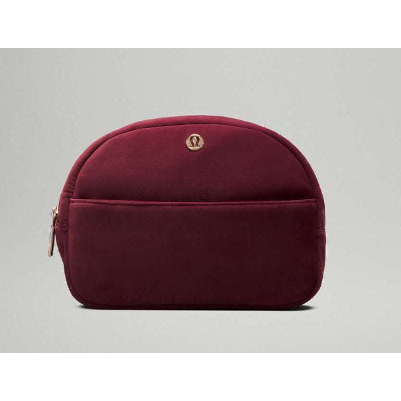 88 NWT LULULEMON Go Getter Pouch 2L *Velour Wine Berry / Gold