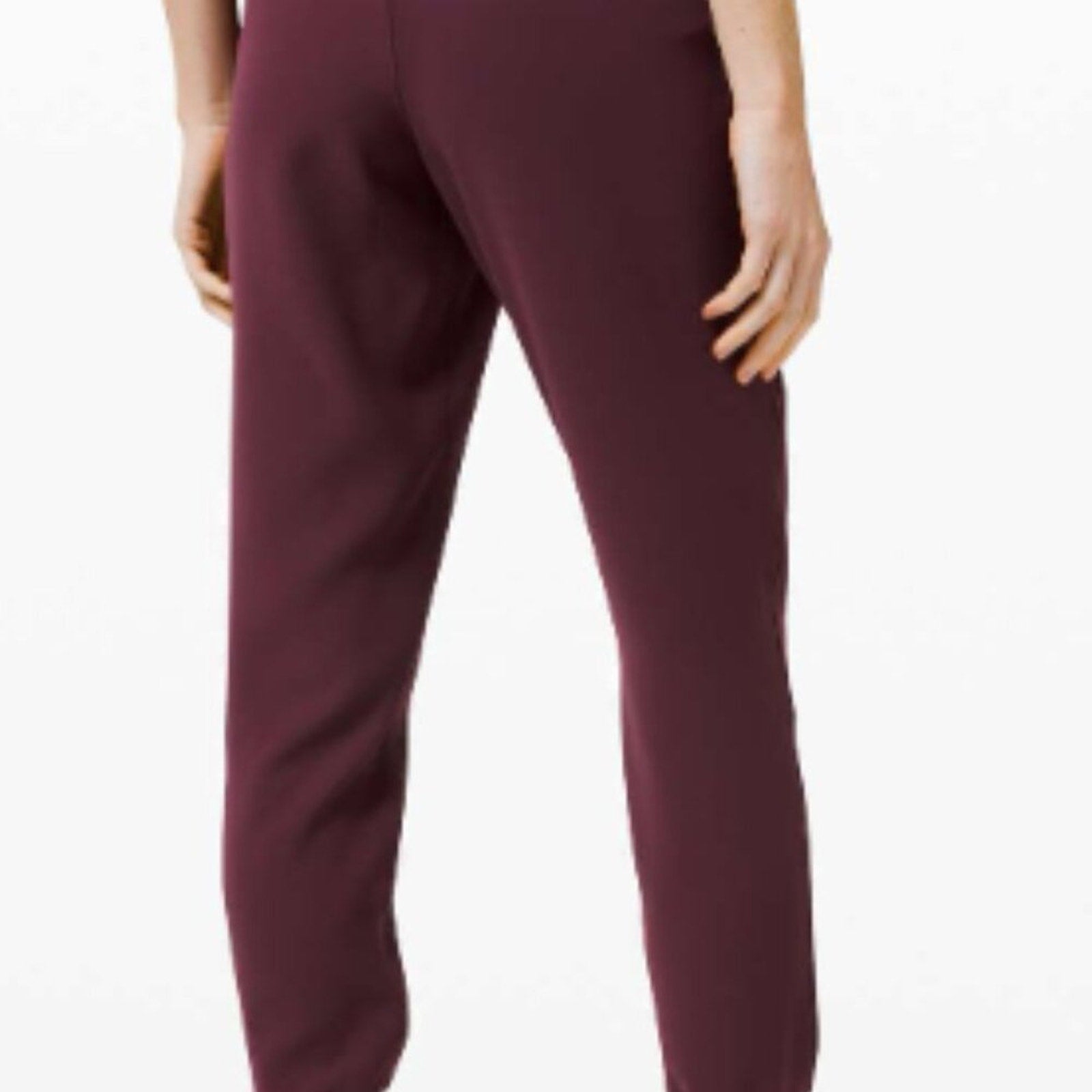 (6282) 🍋 LULULEMON On the Fly Jogger *Woven in Sz 8 in Cassis