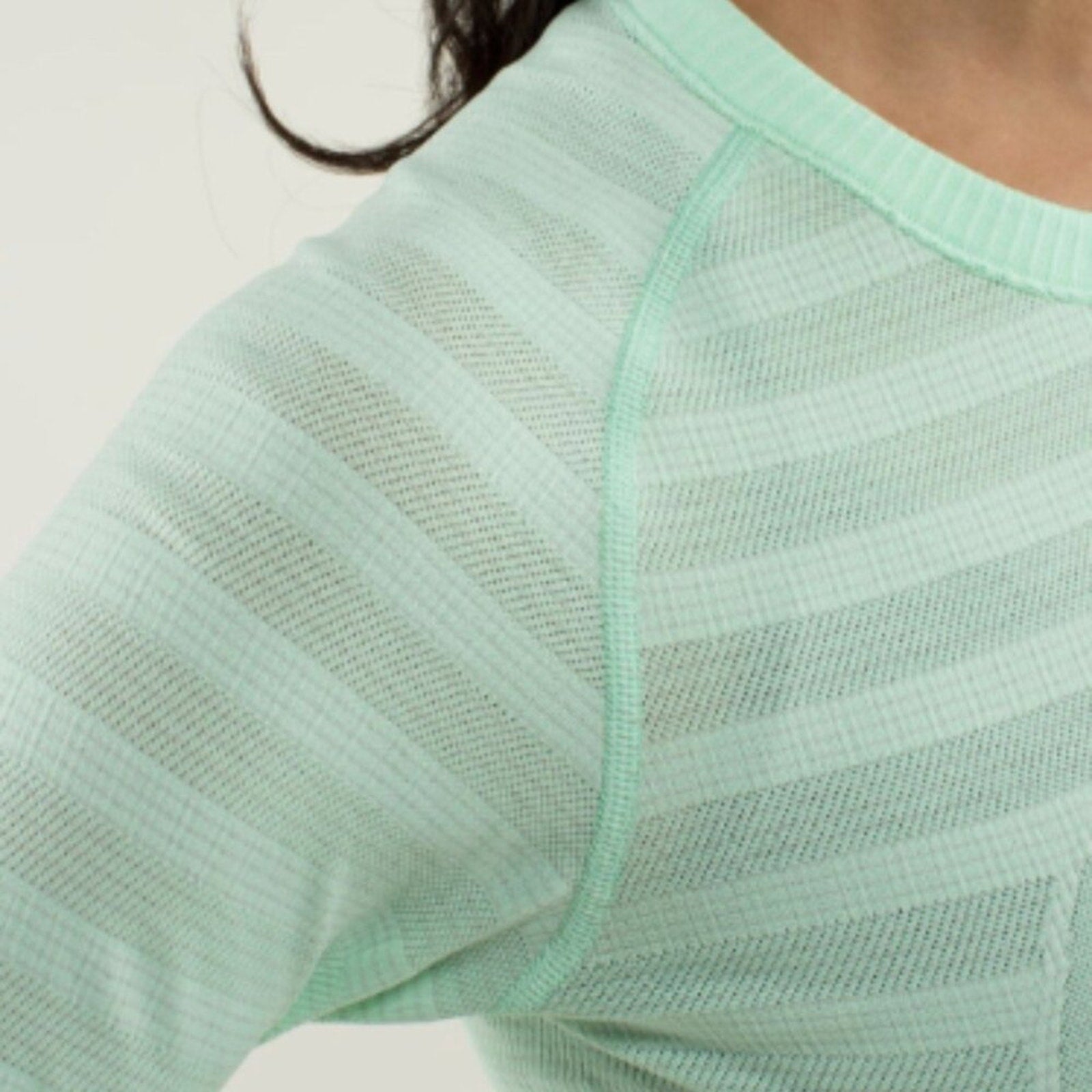 (2019)  🍋 LULULEMON RUN: Swiftly Tech Long Sleeve Crew Sz 6 *GUC