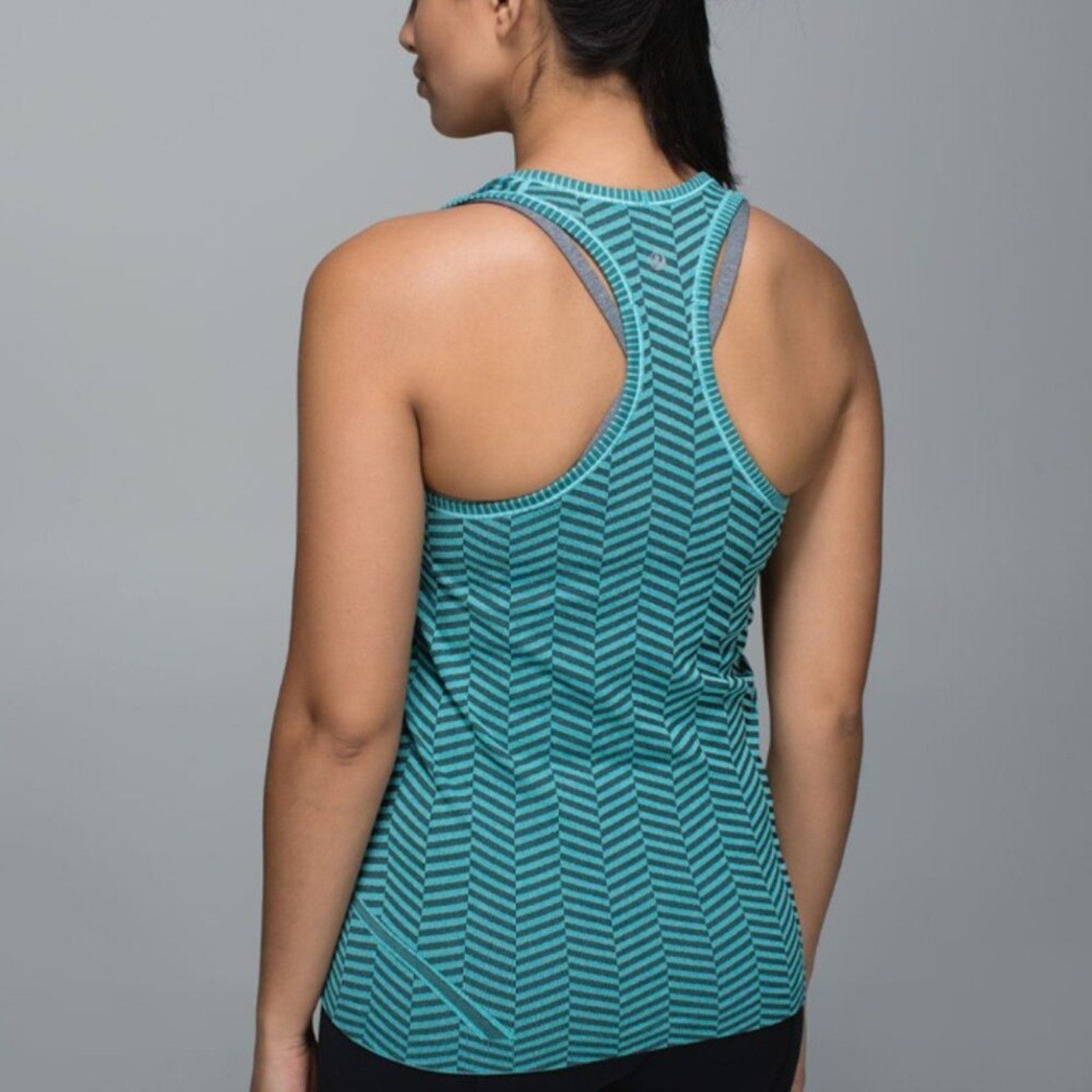 6982 - Lululemon Run: Swiftly Tech Racerback Heathered Blue Tropics Sz 10 RARE