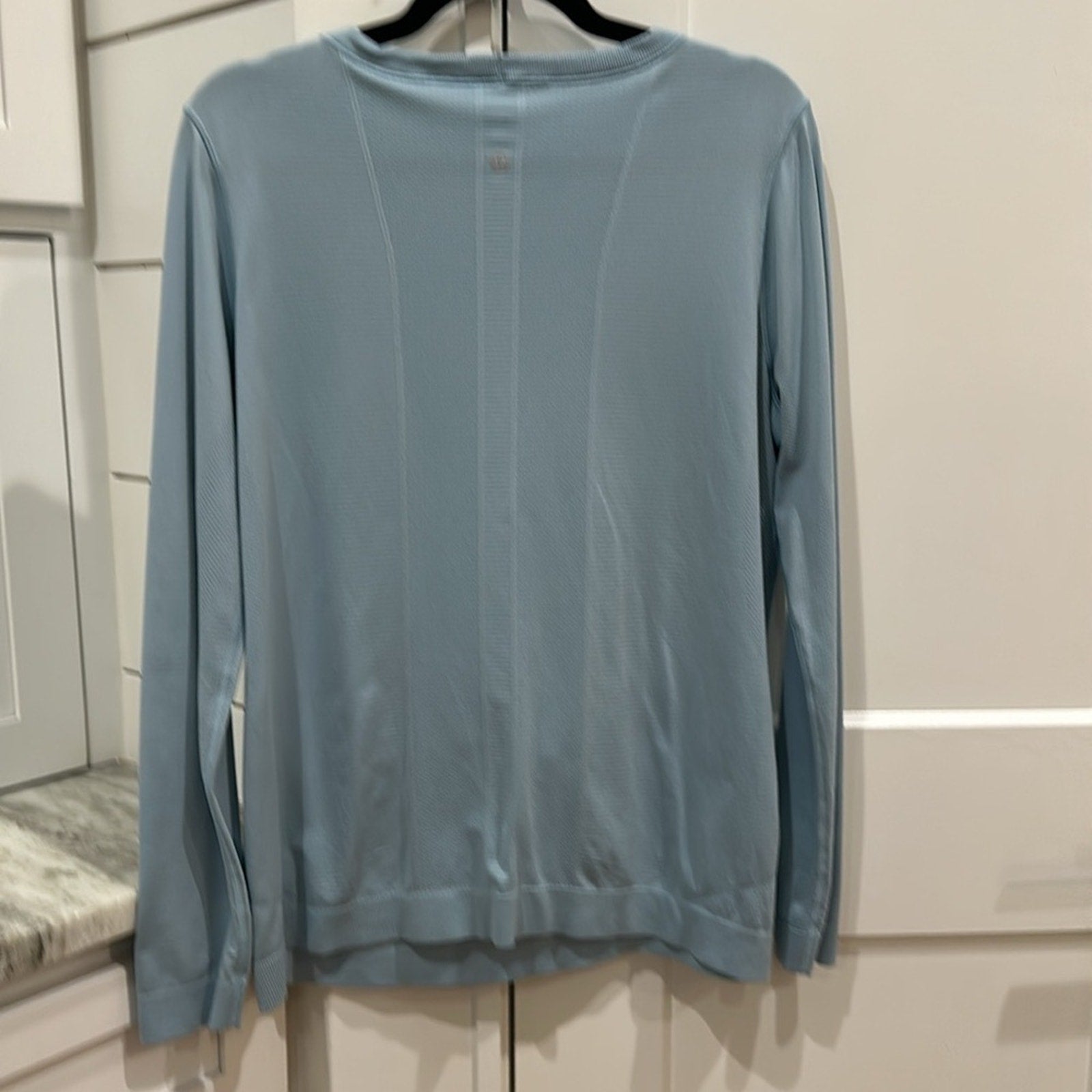 (2117)  🍋 LULULEMON RUN: Swiftly Tech BREEZE Long Sleeve Crew Sz 12 VGUC
