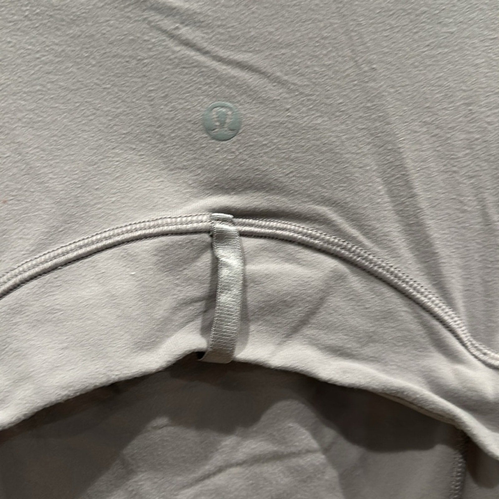 (6268) LULULEMON Define Jacket Sz 6 in Dark Chrome *GUC