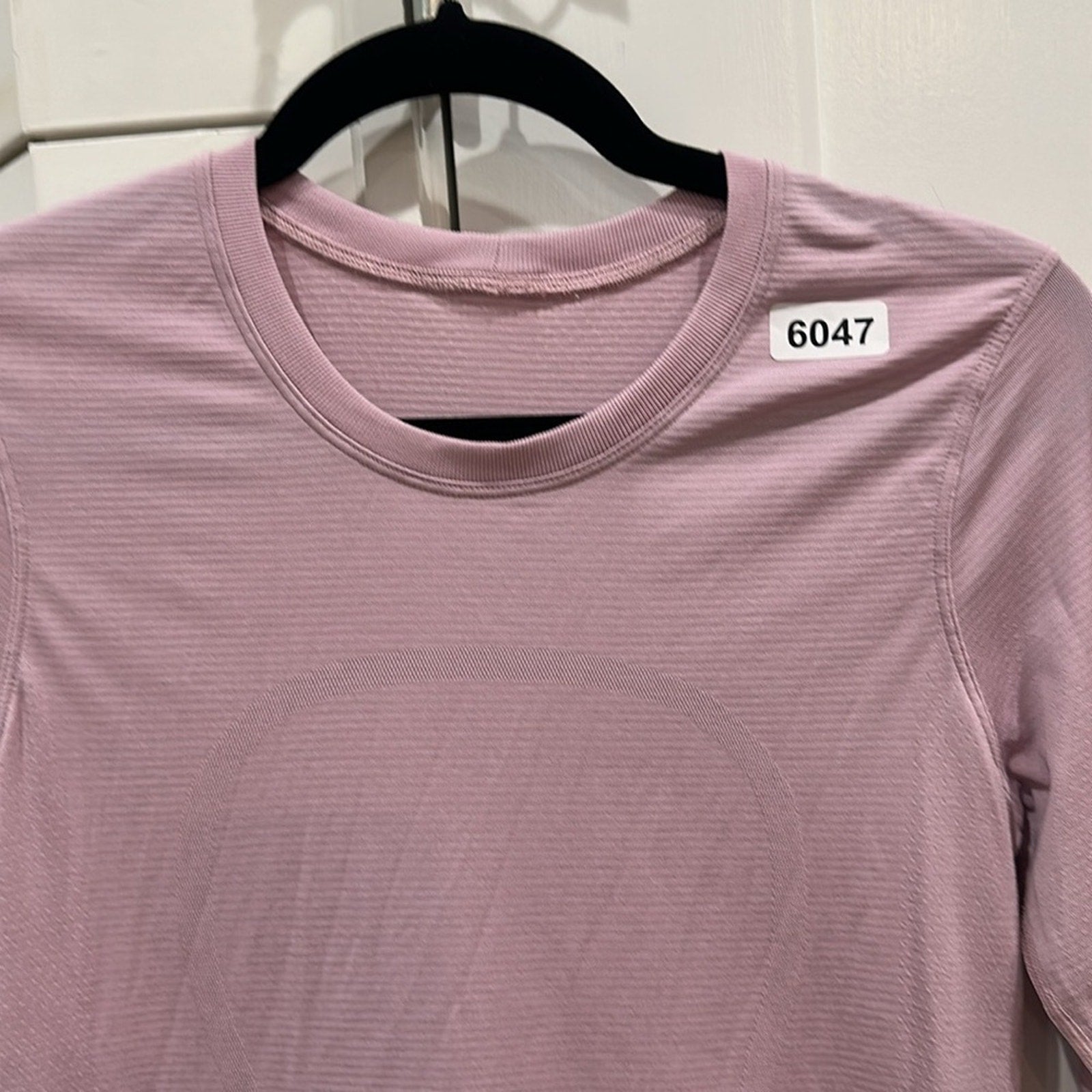 6047 - LULULEMON RUN: Swiftly Tech BREEZE Long Sleeve Crew Sz 6 *EUC