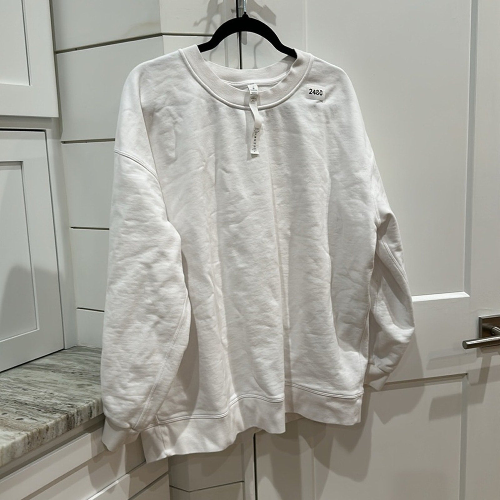 (2480) LULULEMON Perfectly Oversized Cropped Crew Sz 10 ** Spot on Sleeve