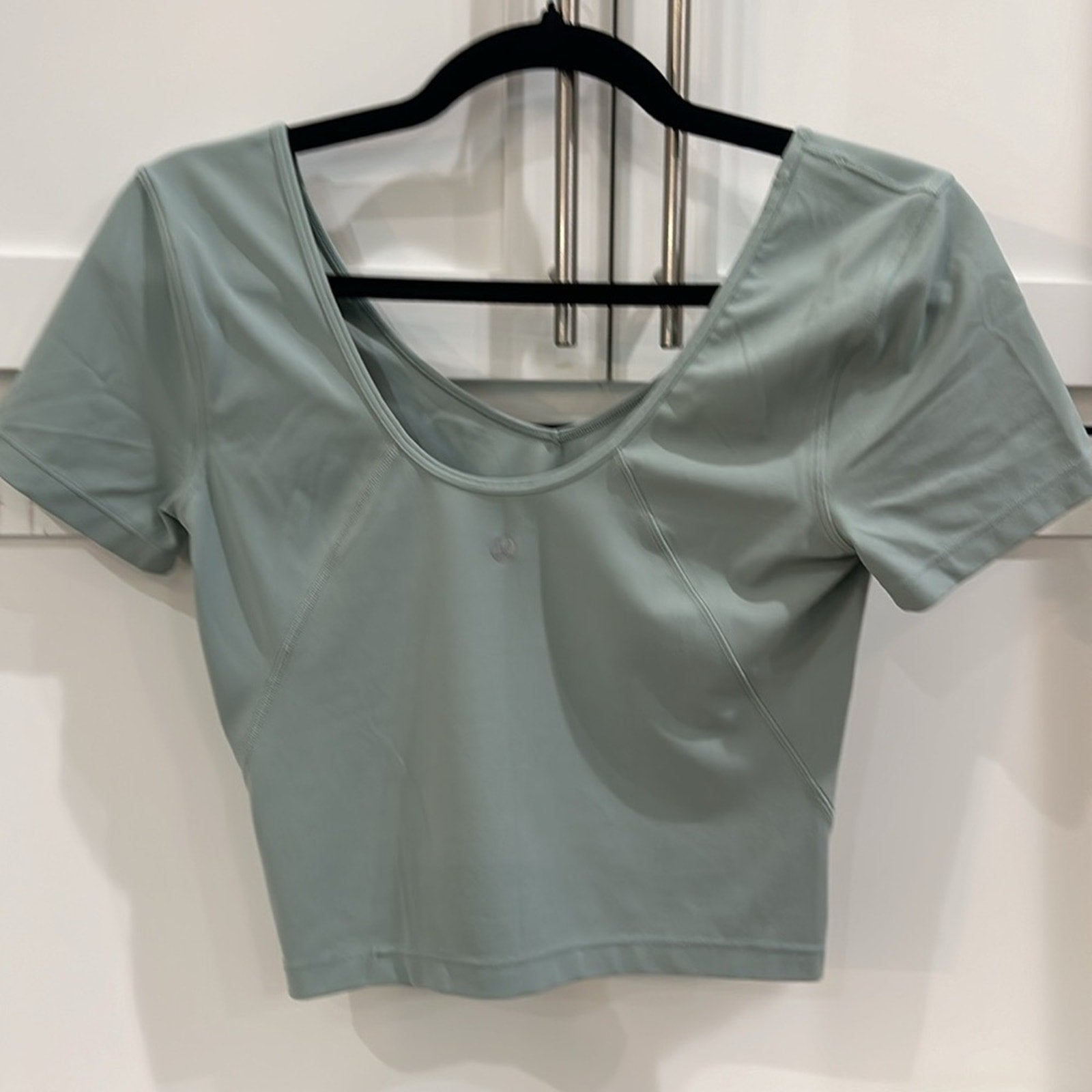 (6186) 🍋  LULULEMON ALIGN TEE P2P=16" Sz 10 *EUC in SILVER BLUE