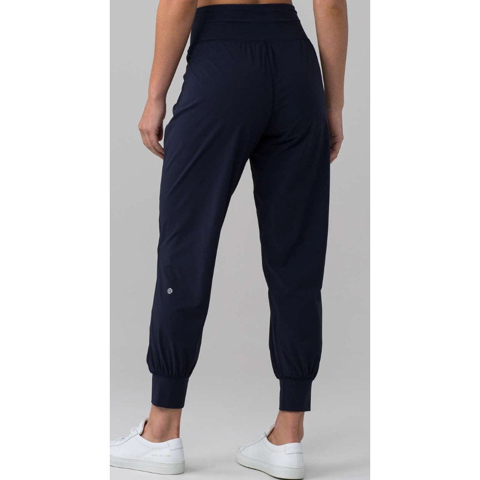 Sun Setter Jogger (28") Midnight Navy Sz 6 *LOVED EUC