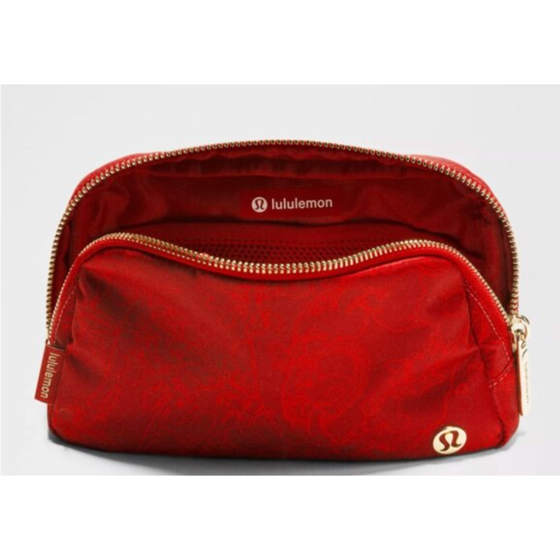 6371/6372 NWT LULULEMON EVERYWHERE Belt Bag **NEW YEAR