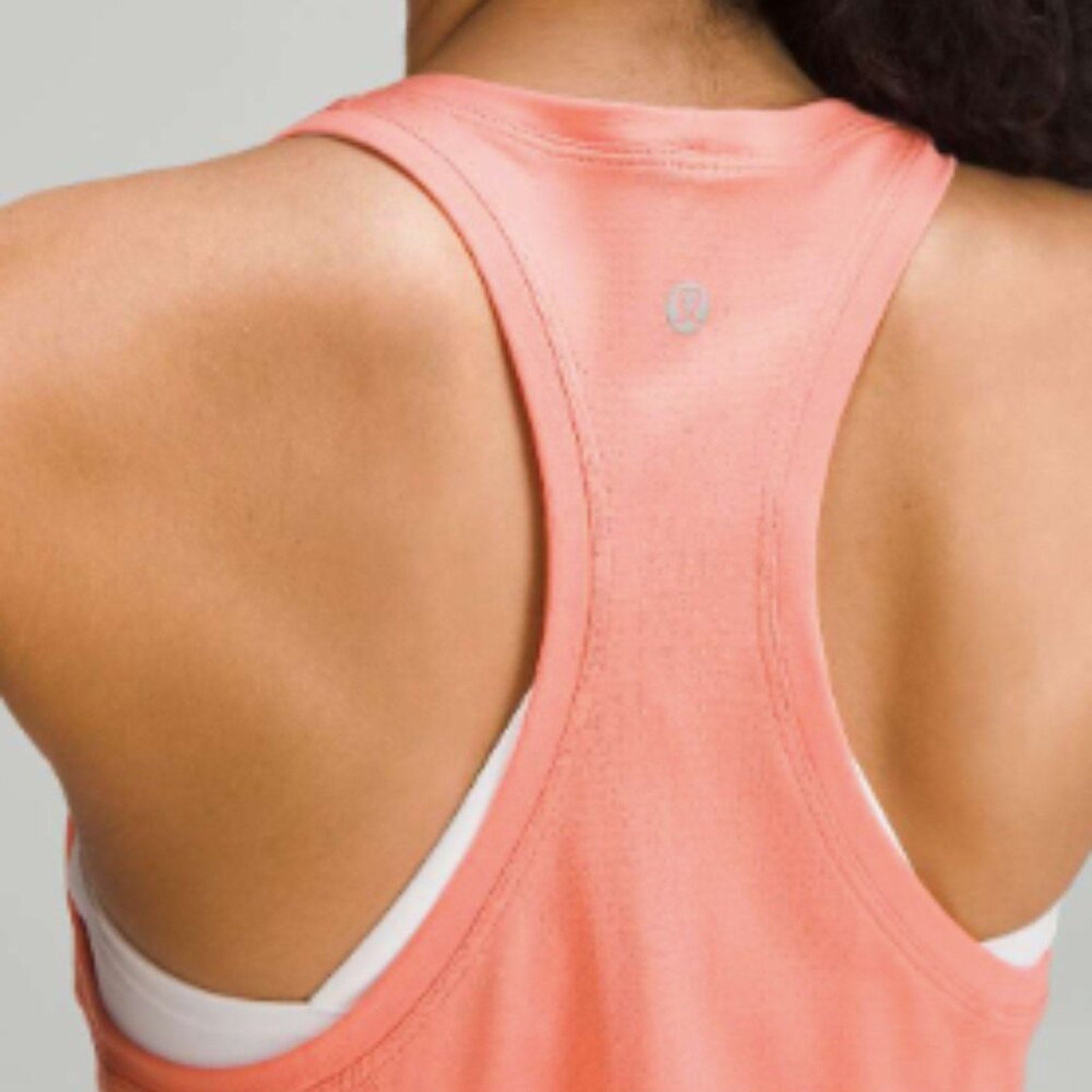 6096 - LULULEMON RUN: Swiftly Tech Racerback Sz 10 ** FLAW