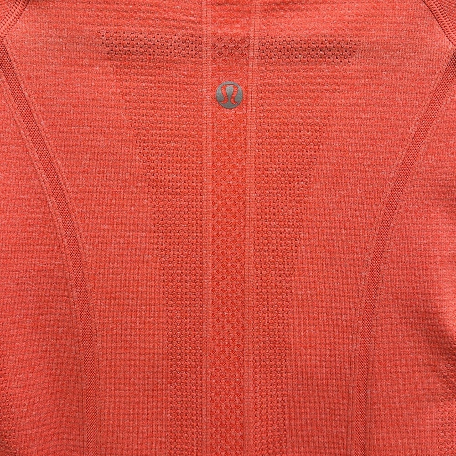 (6090)  🍋 LULULEMON RUN: Swiftly Tech Short Sleeve Crew Sz 4 **LOVED