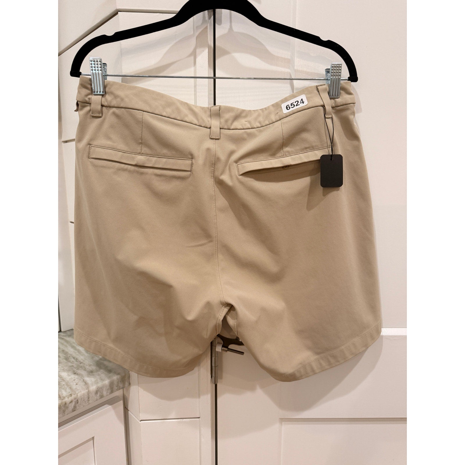 6524 - LULULEMON Commission Short 7" *Canvas Tofino Sand 33W