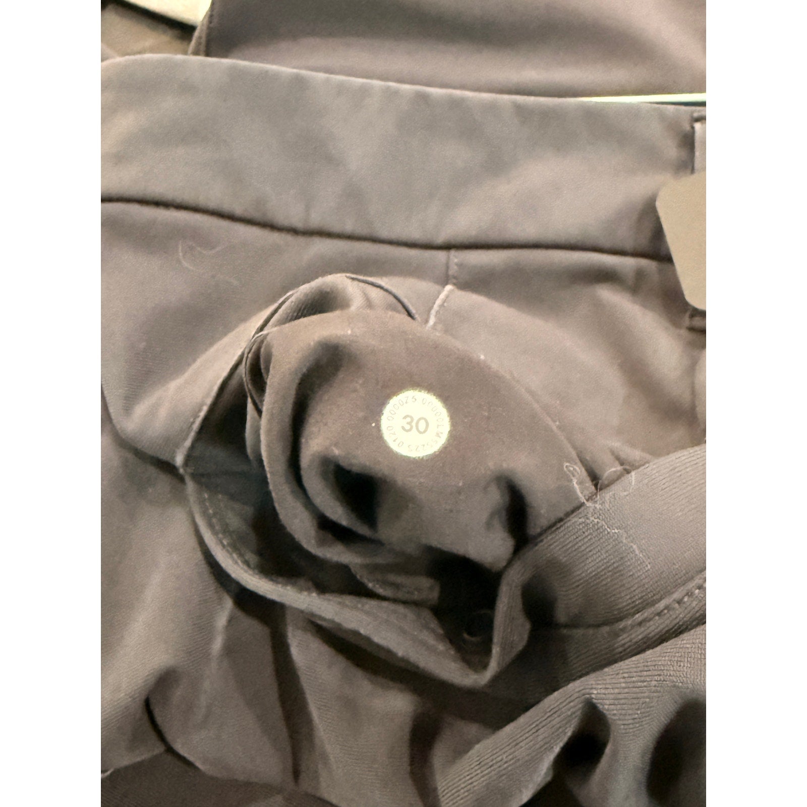 6678 - LULULEMON Commission Pant Slim *Warpstreme Sz 30W in NAVY *SOME WEAR