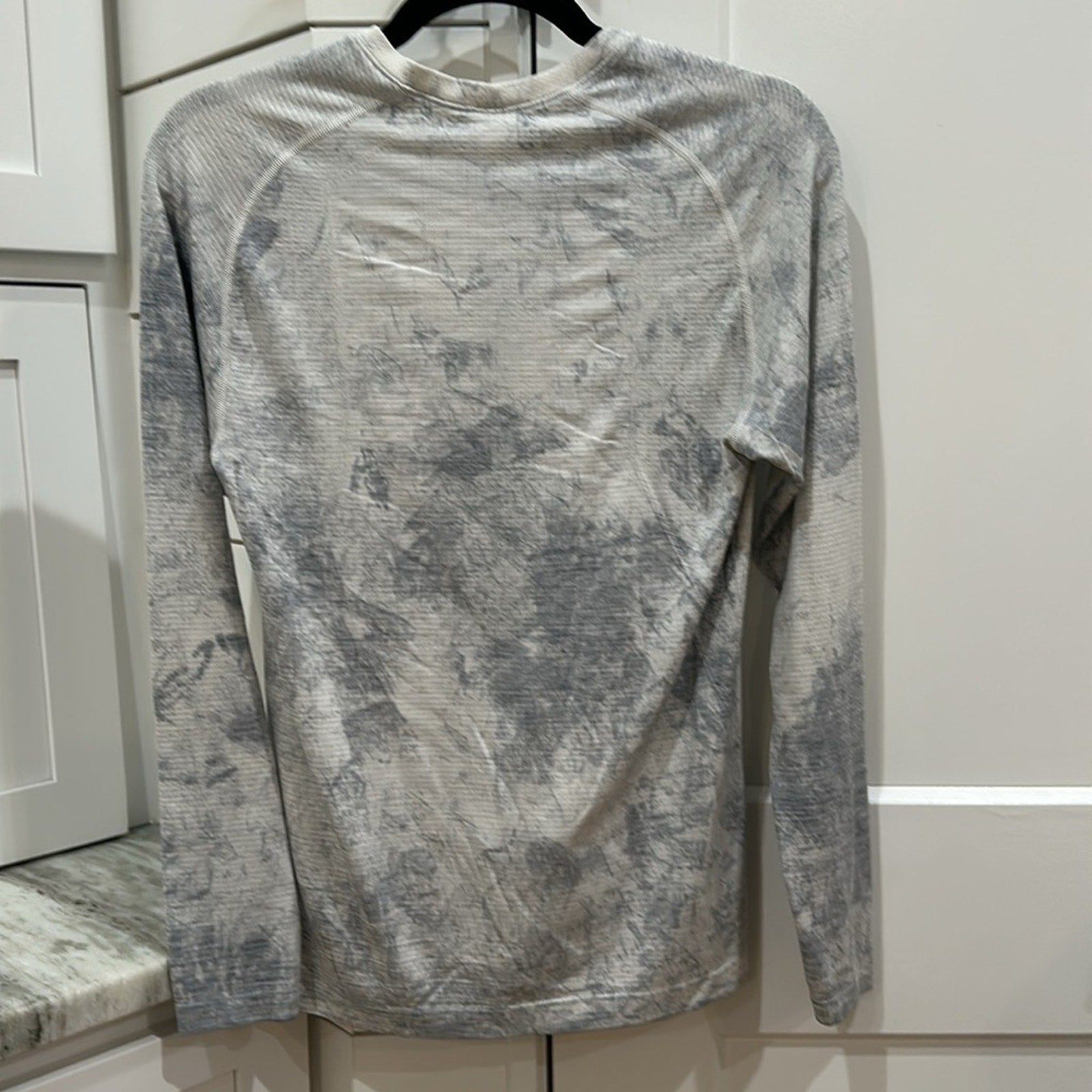 6155 -  LULULEMON MENS Metal Vent Tech Long Sleeve *Chalk Wash Sz XS