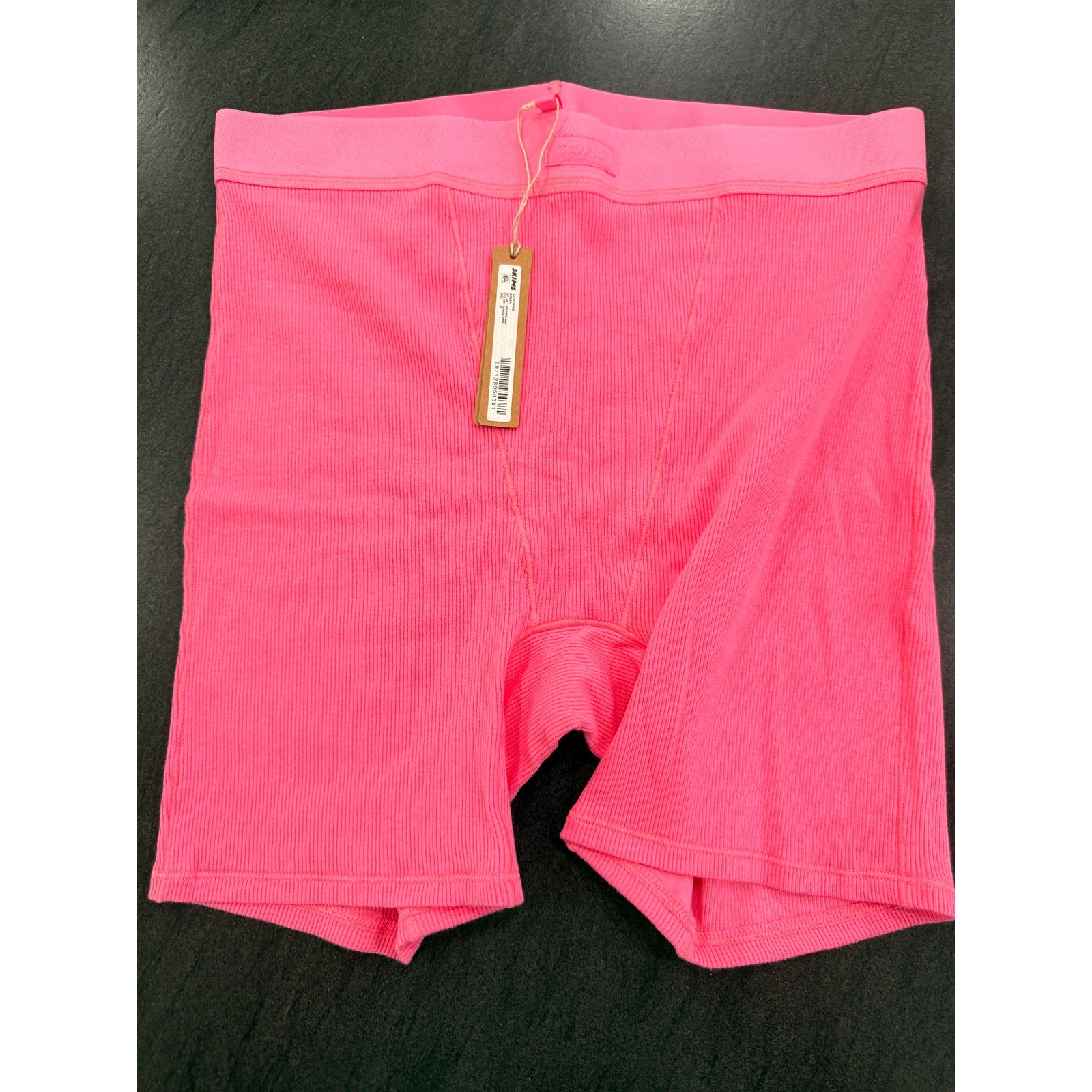 364 NWT SKIMS Cotton Ribbed Boxer Shorts in Sugar Pink Sz M *SOLD OUT