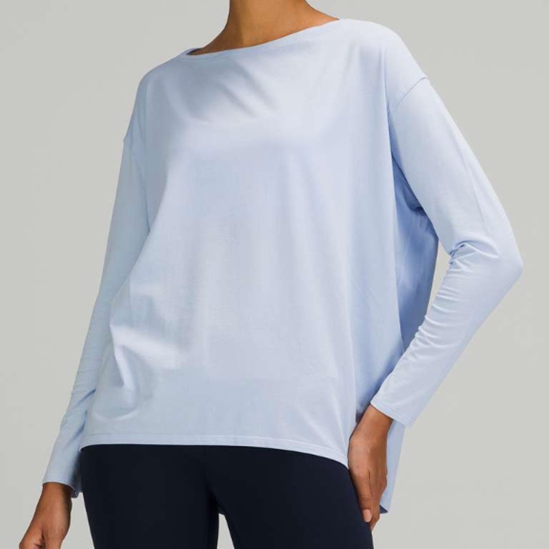 2009 Lululemon Back In Action Long Sleeve Blue Linen in Sz 8