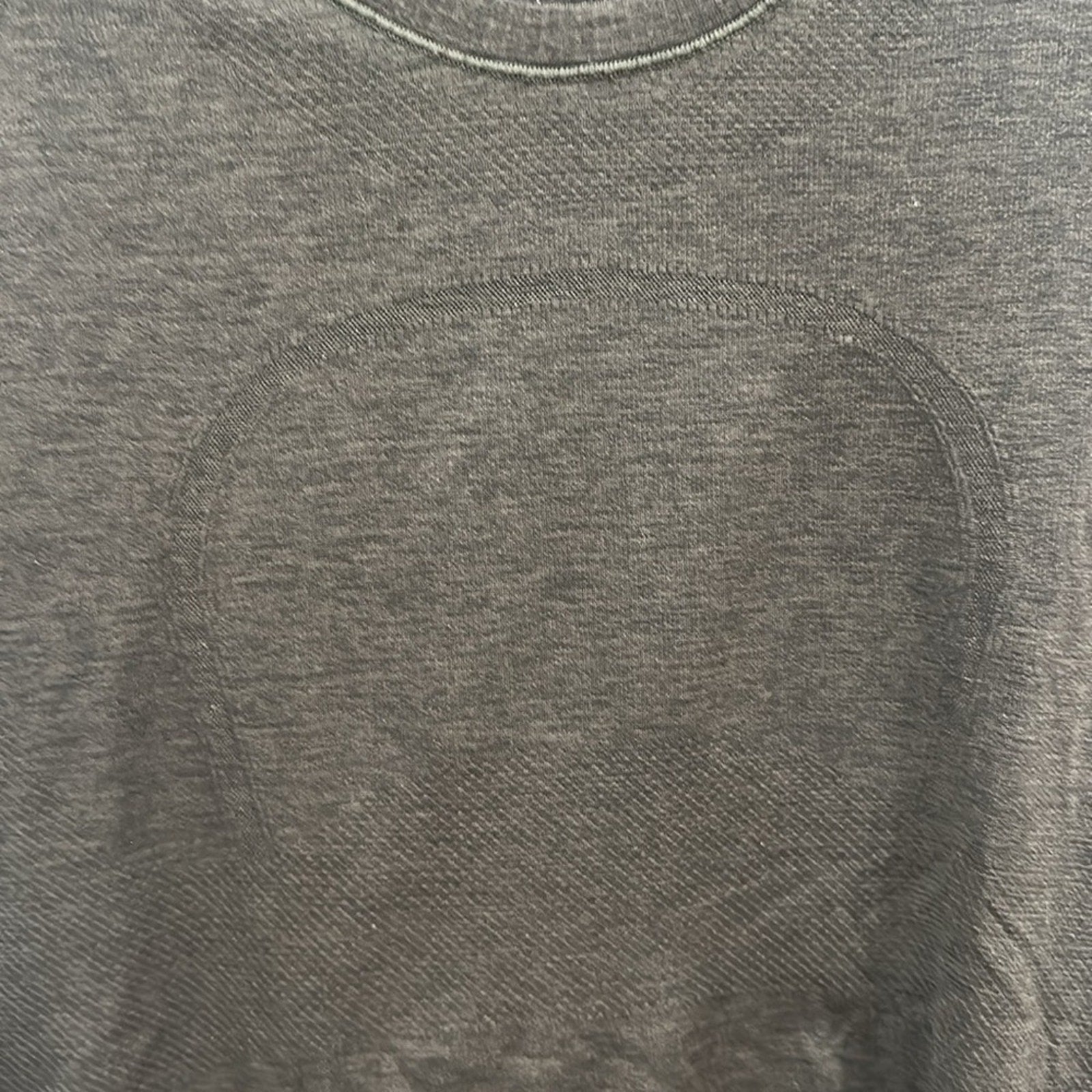 (6006)  🍋 LULULEMON RUN: Swiftly Tech Long Sleeve Crew Sz 10 EUC