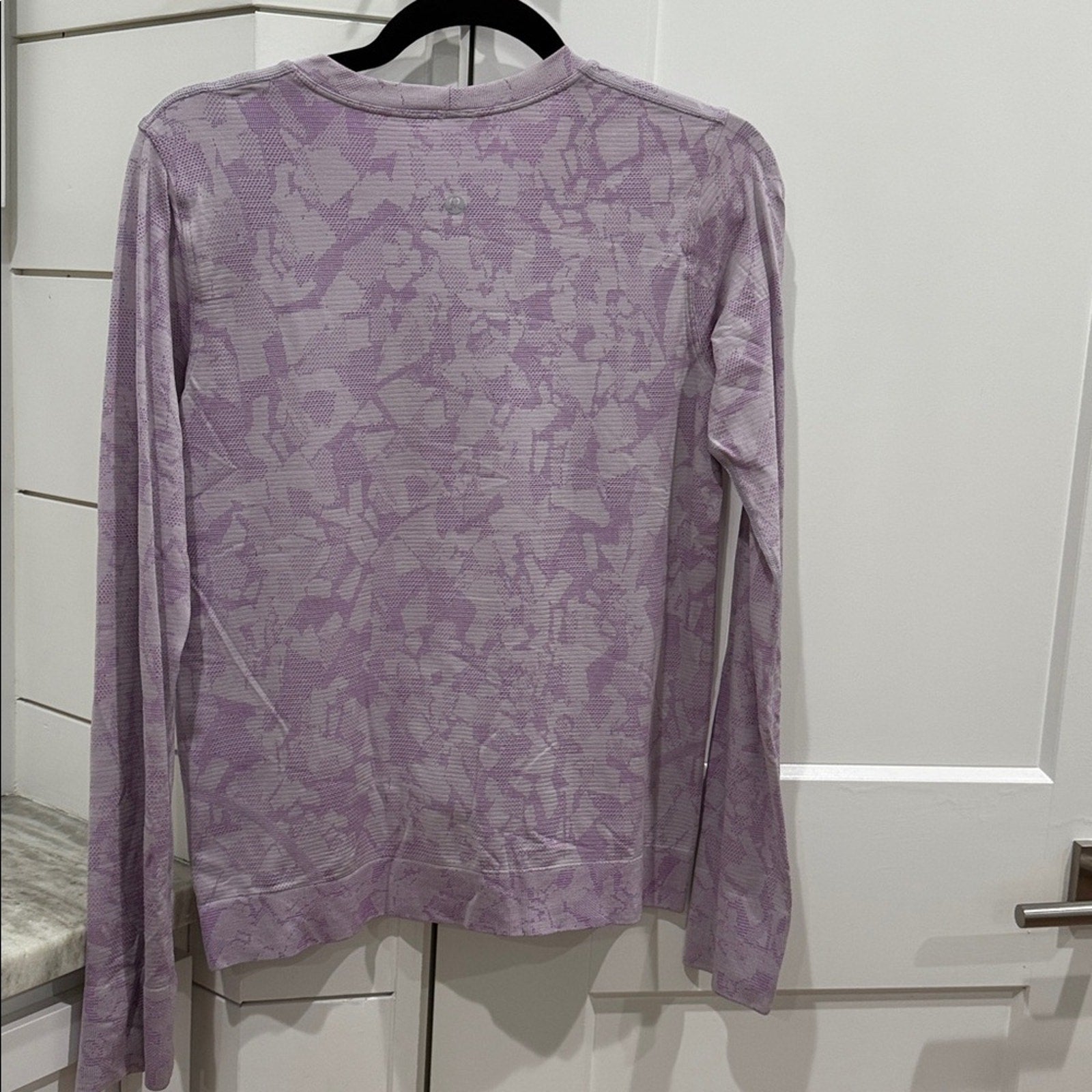 193 Lululemon Swiftly Relaxed Long Sleeve Shirt Mosaic Multiply Moonlit sz 6